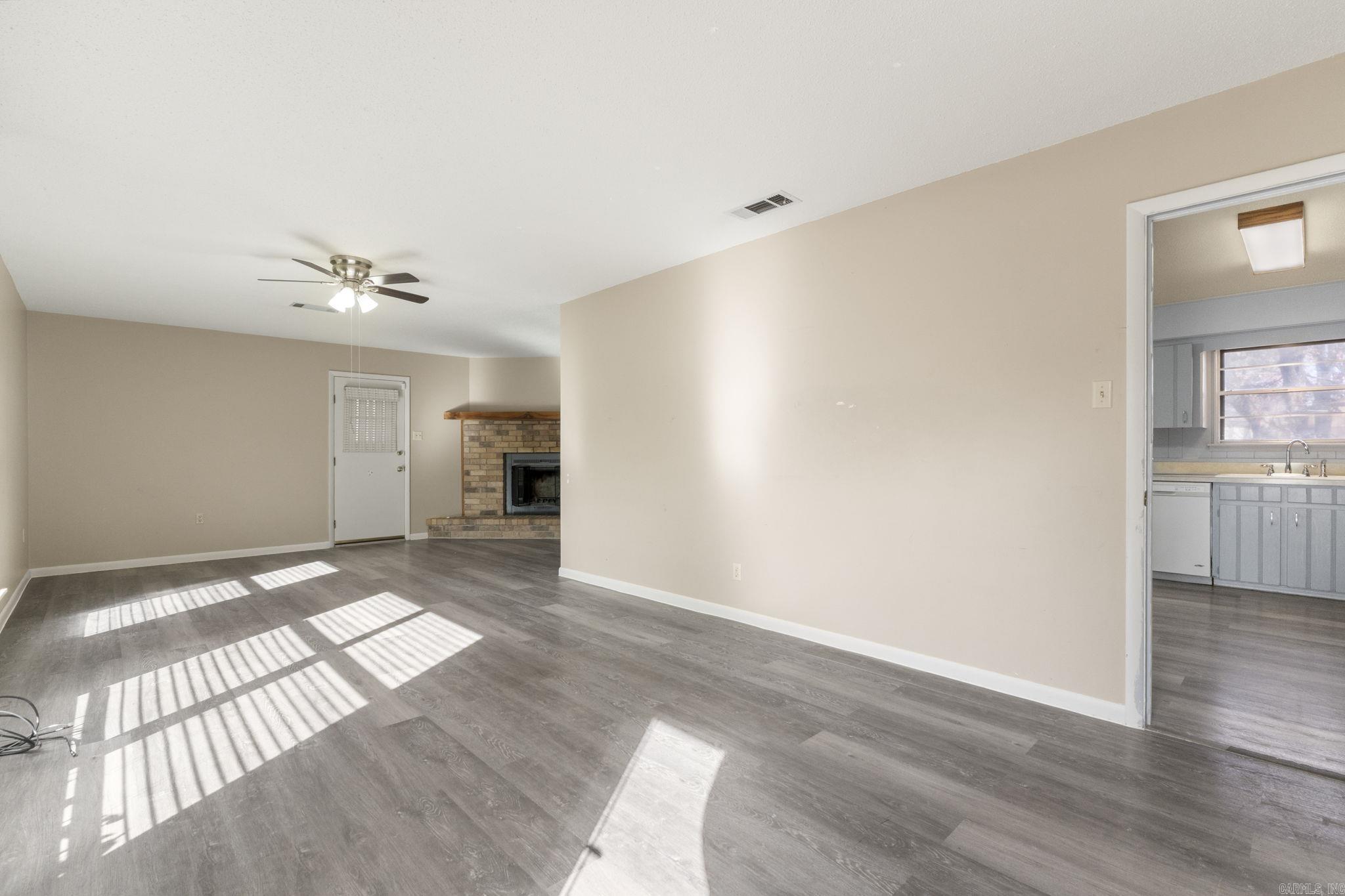 INDIAN HILLS - Residential