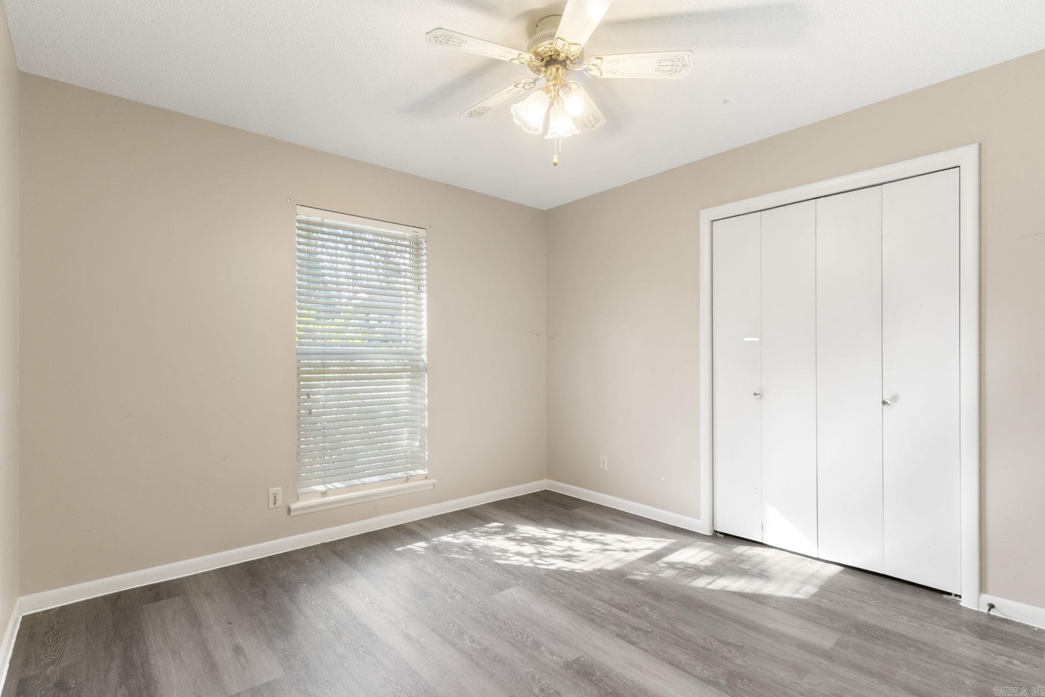 INDIAN HILLS - Residential