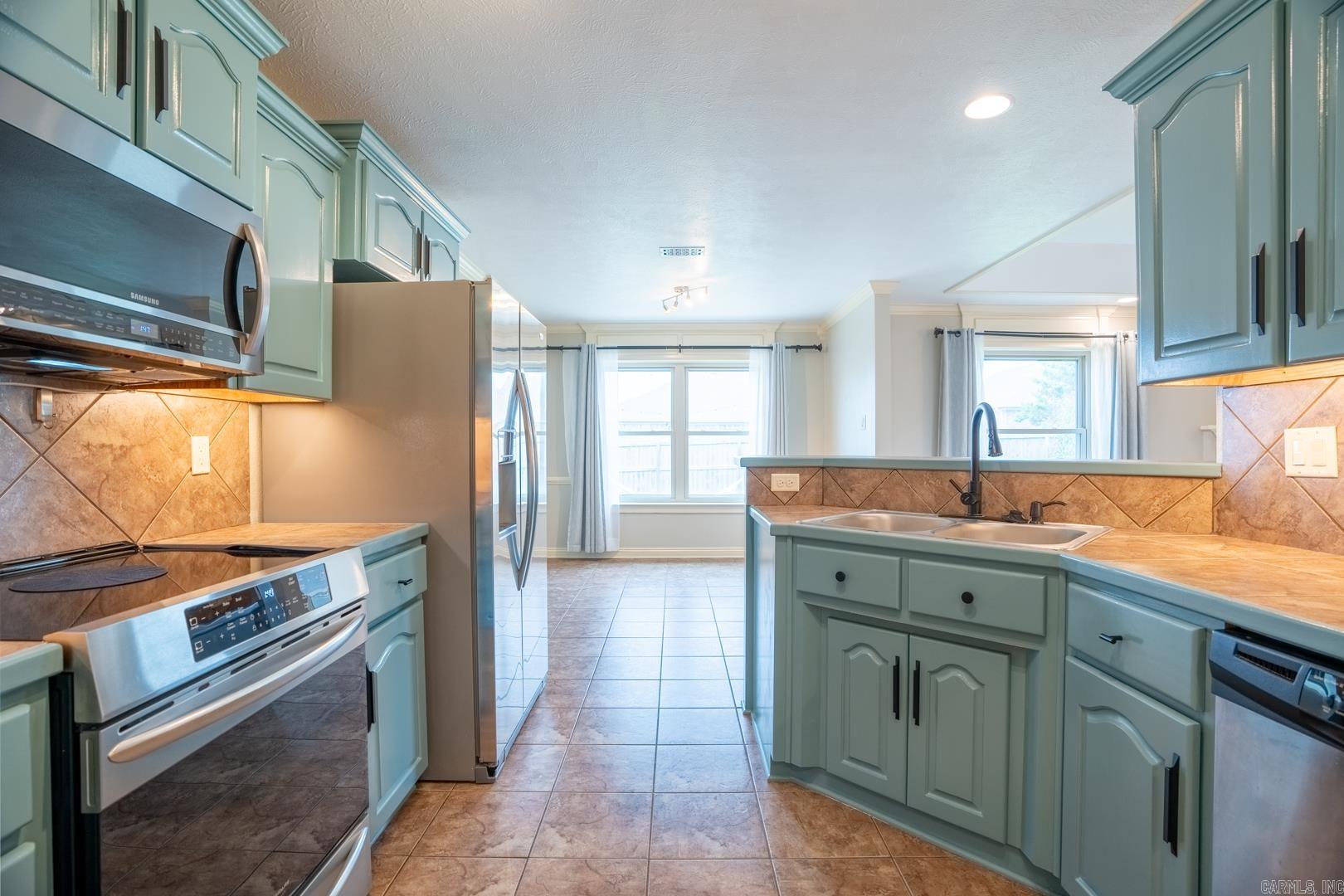 Stonhedge - Residential Lease