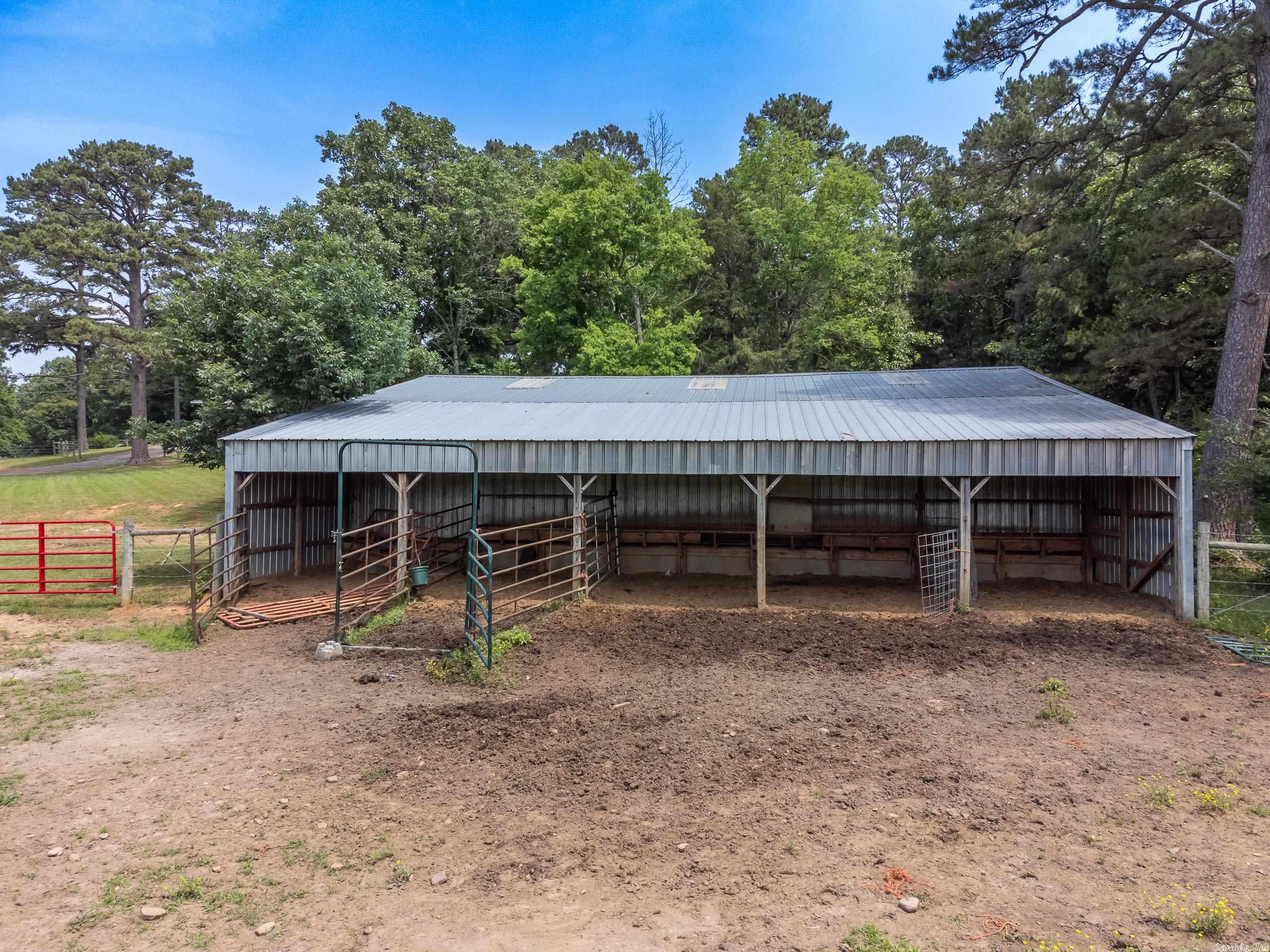 JOHNSON - Farm