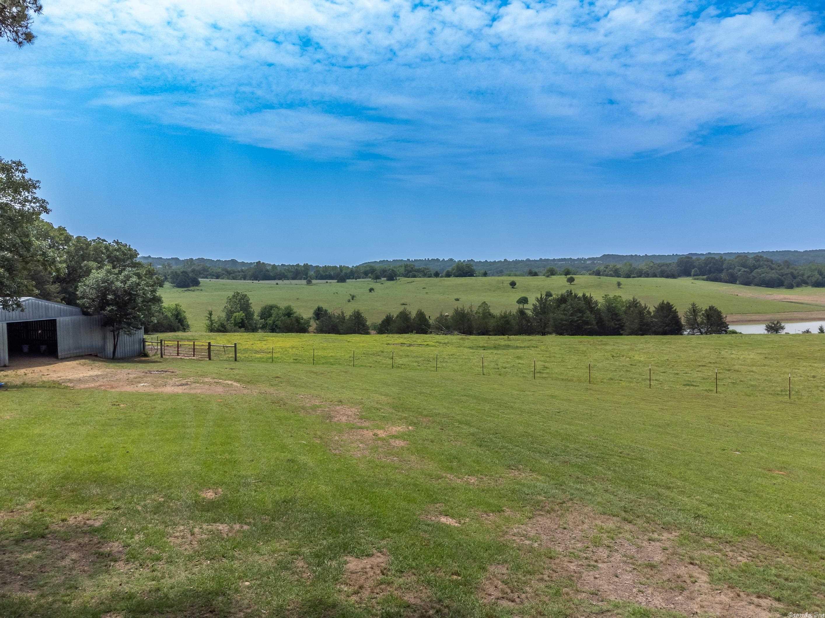 JOHNSON - Farm