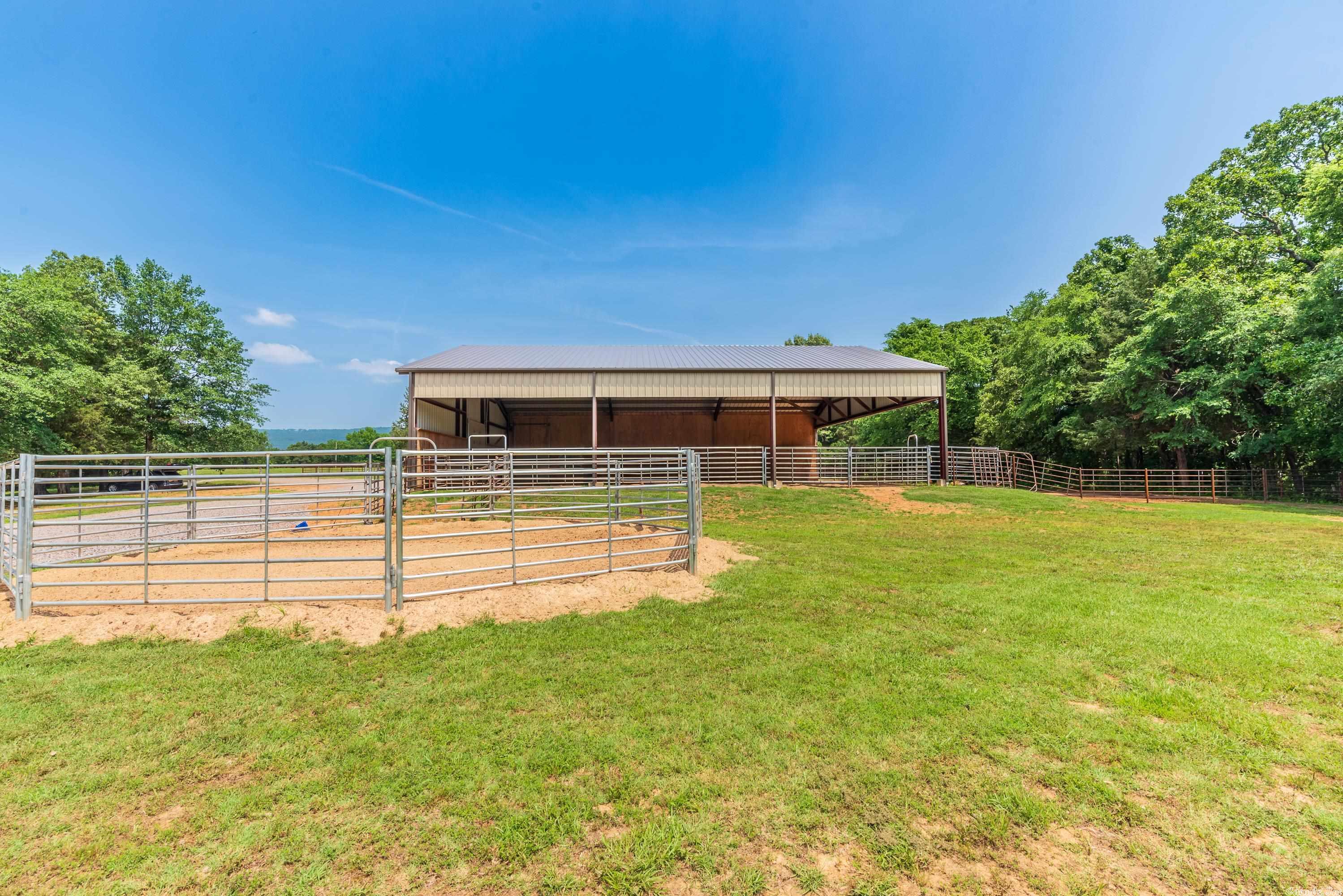 JOHNSON - Farm