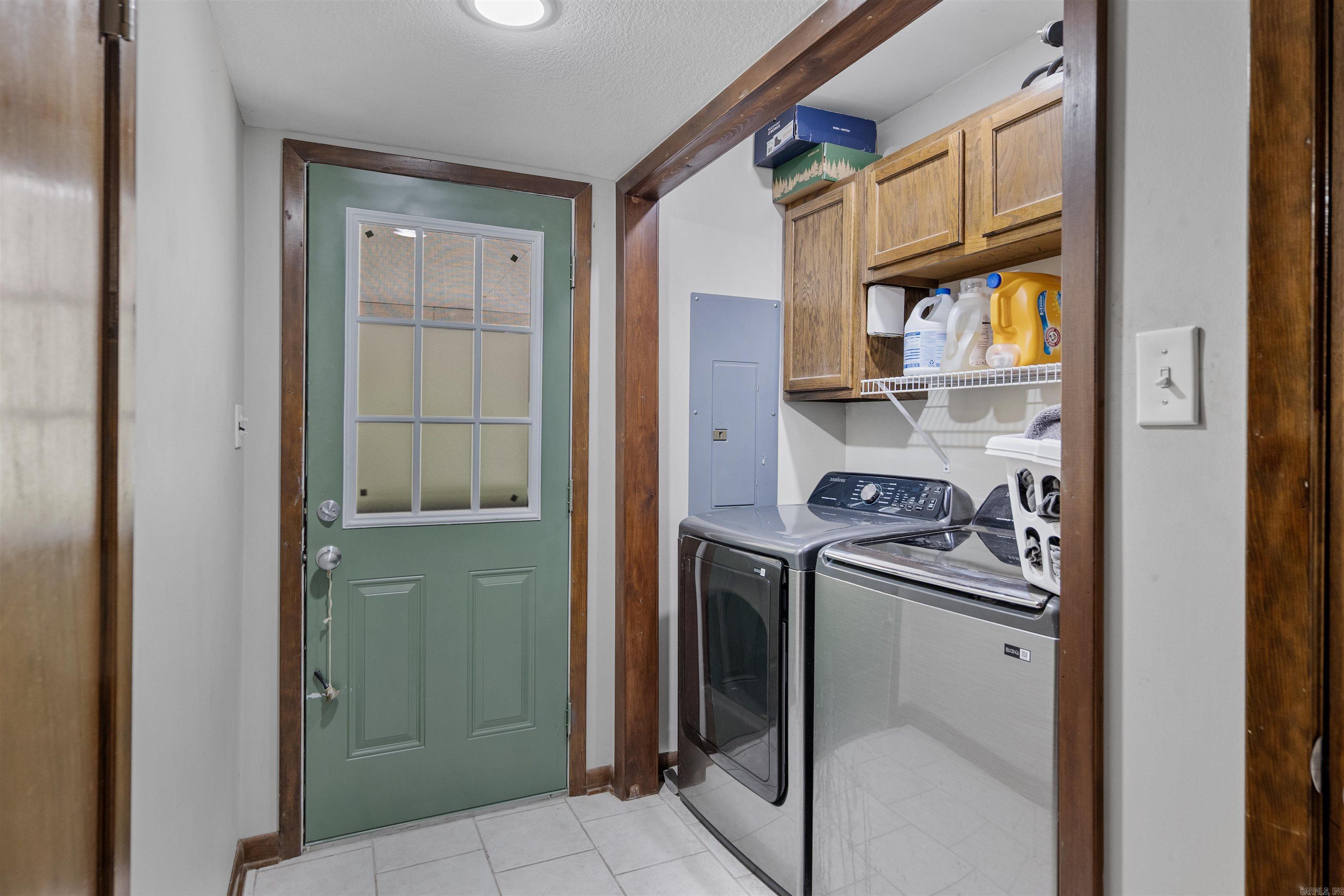 MCDOUGLE'S REPLAT OF WOODED AC - Residential