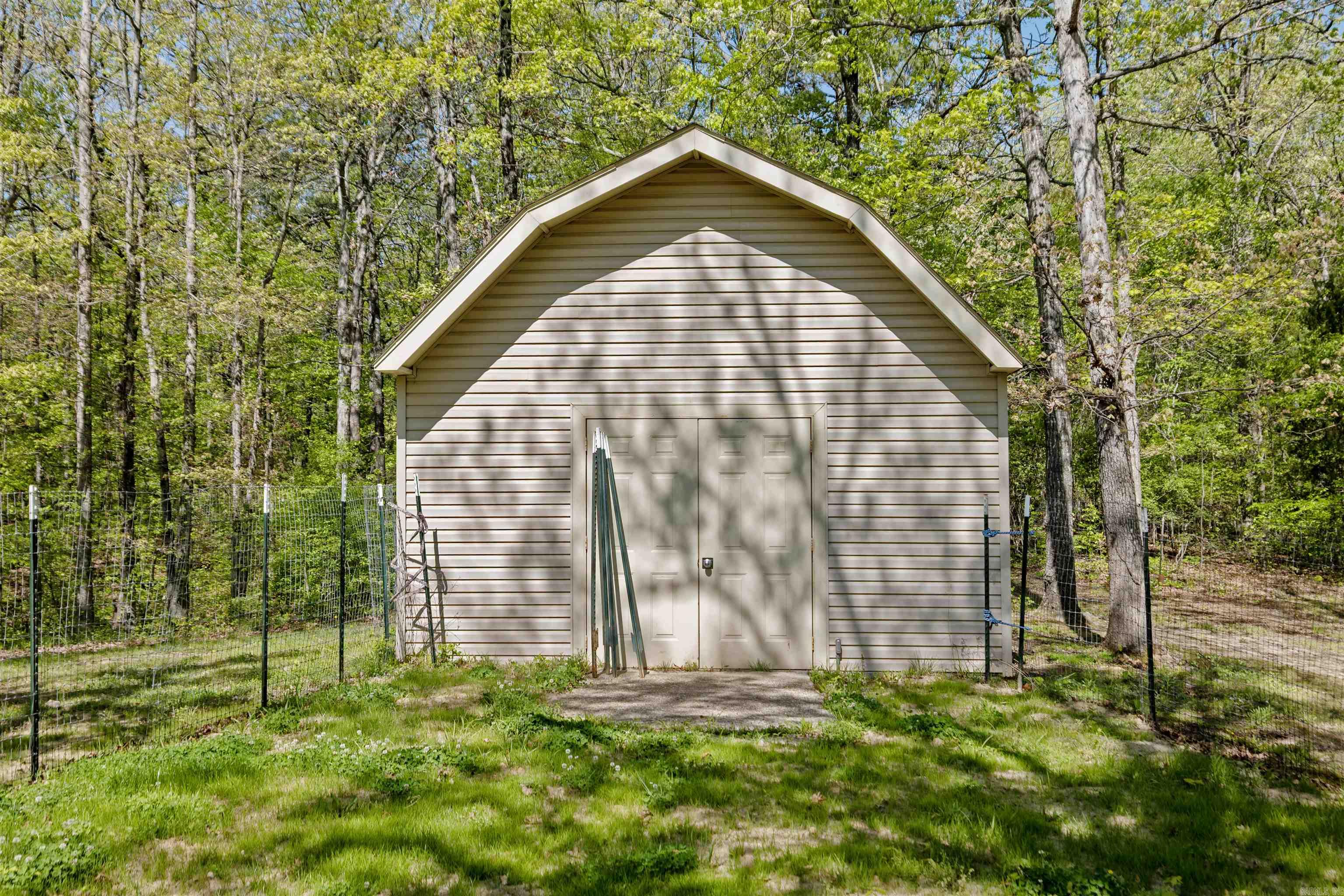 MCDOUGLE'S REPLAT OF WOODED AC - Residential