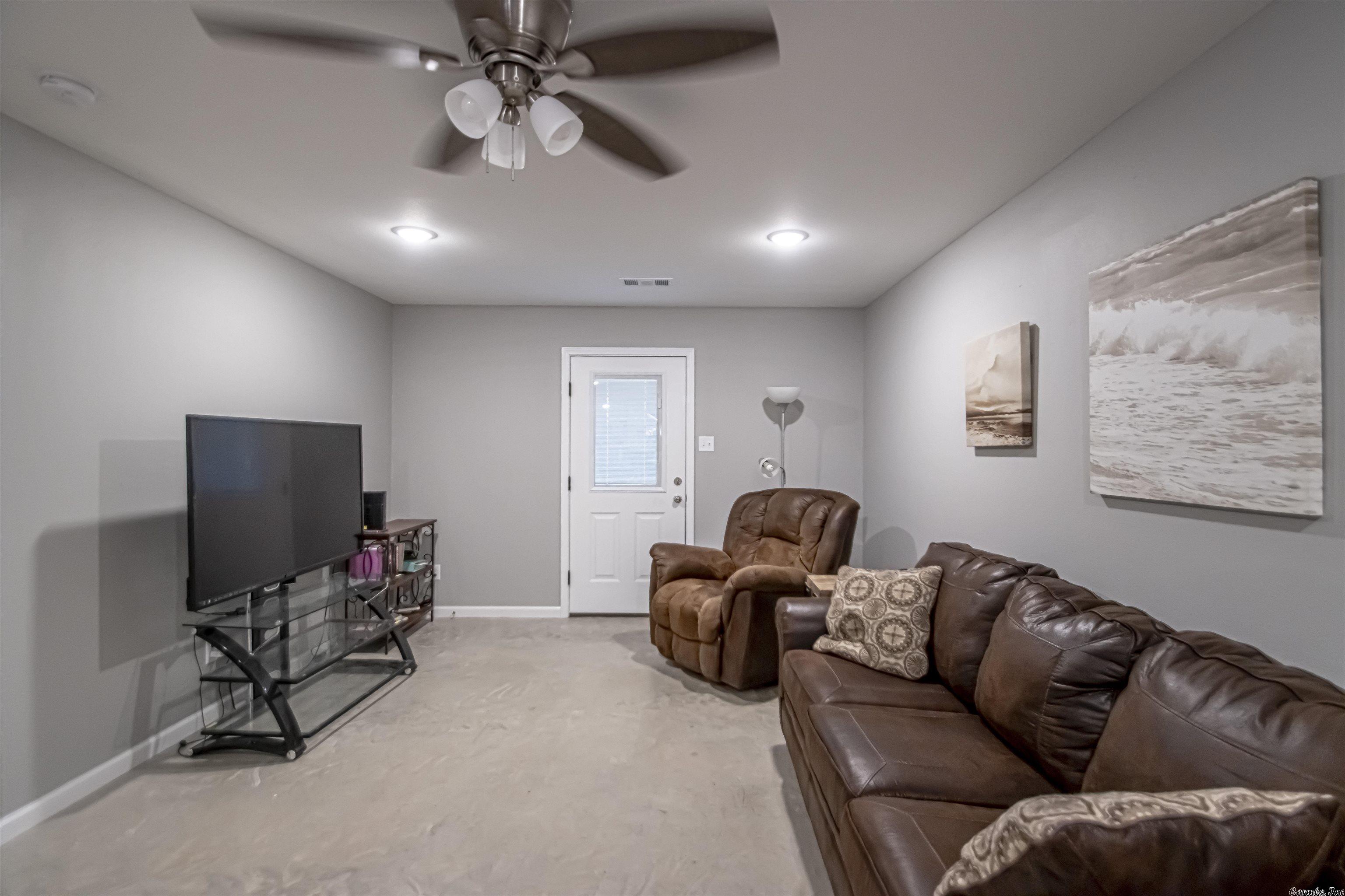 Lonoke City Area - Residential Income