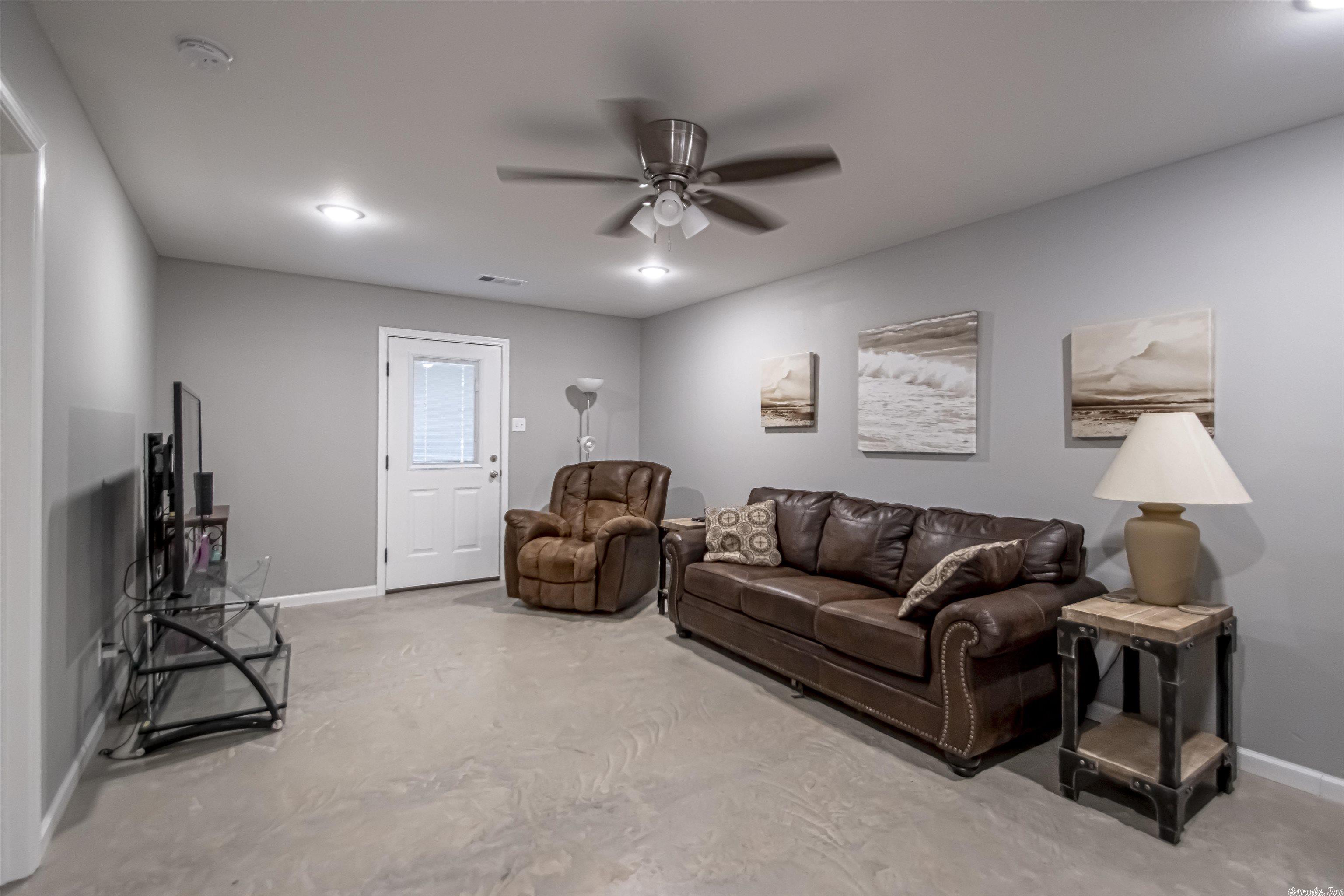 Lonoke City Area - Residential Income