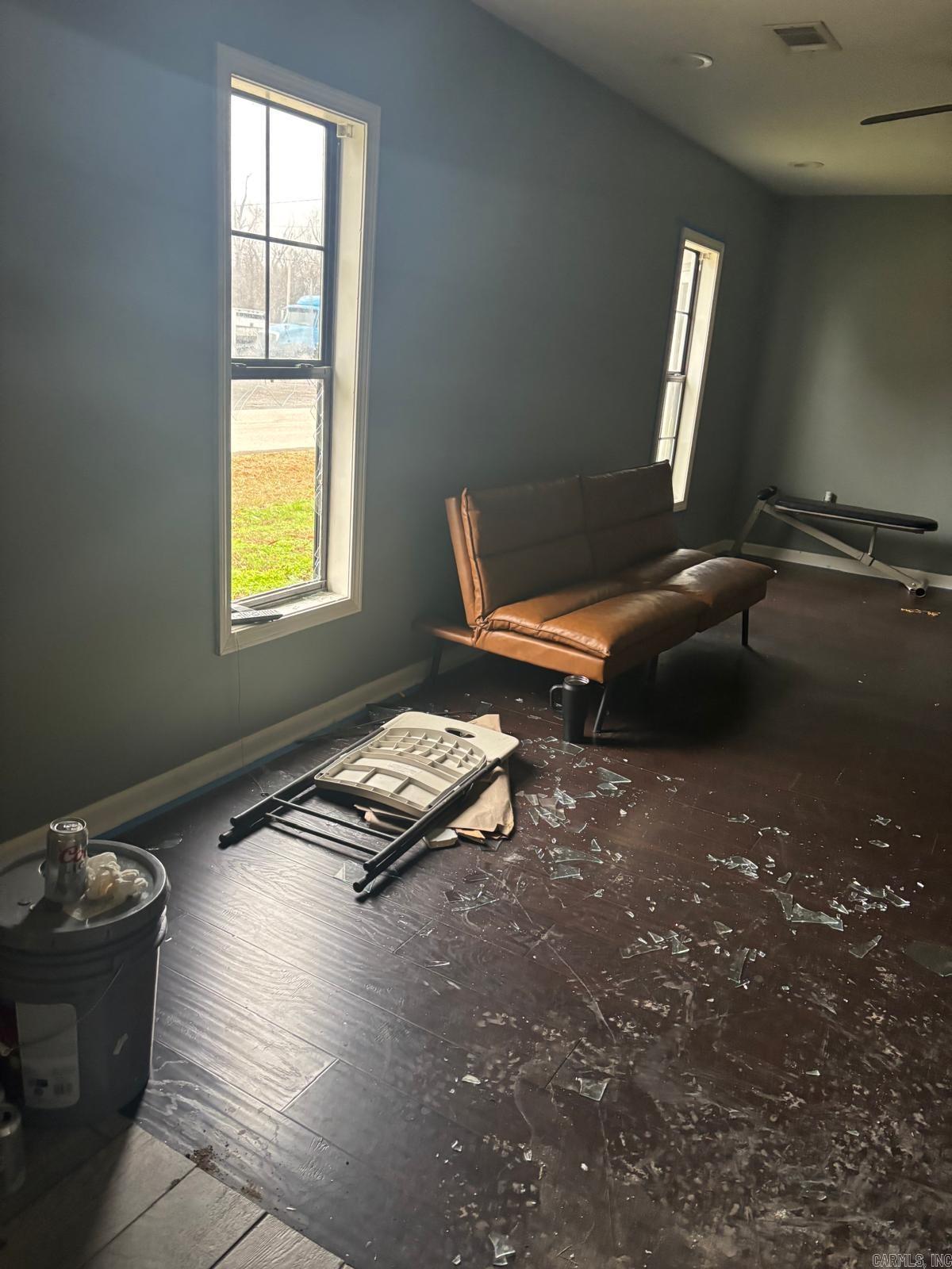 SPRINGERS ADD - Residential