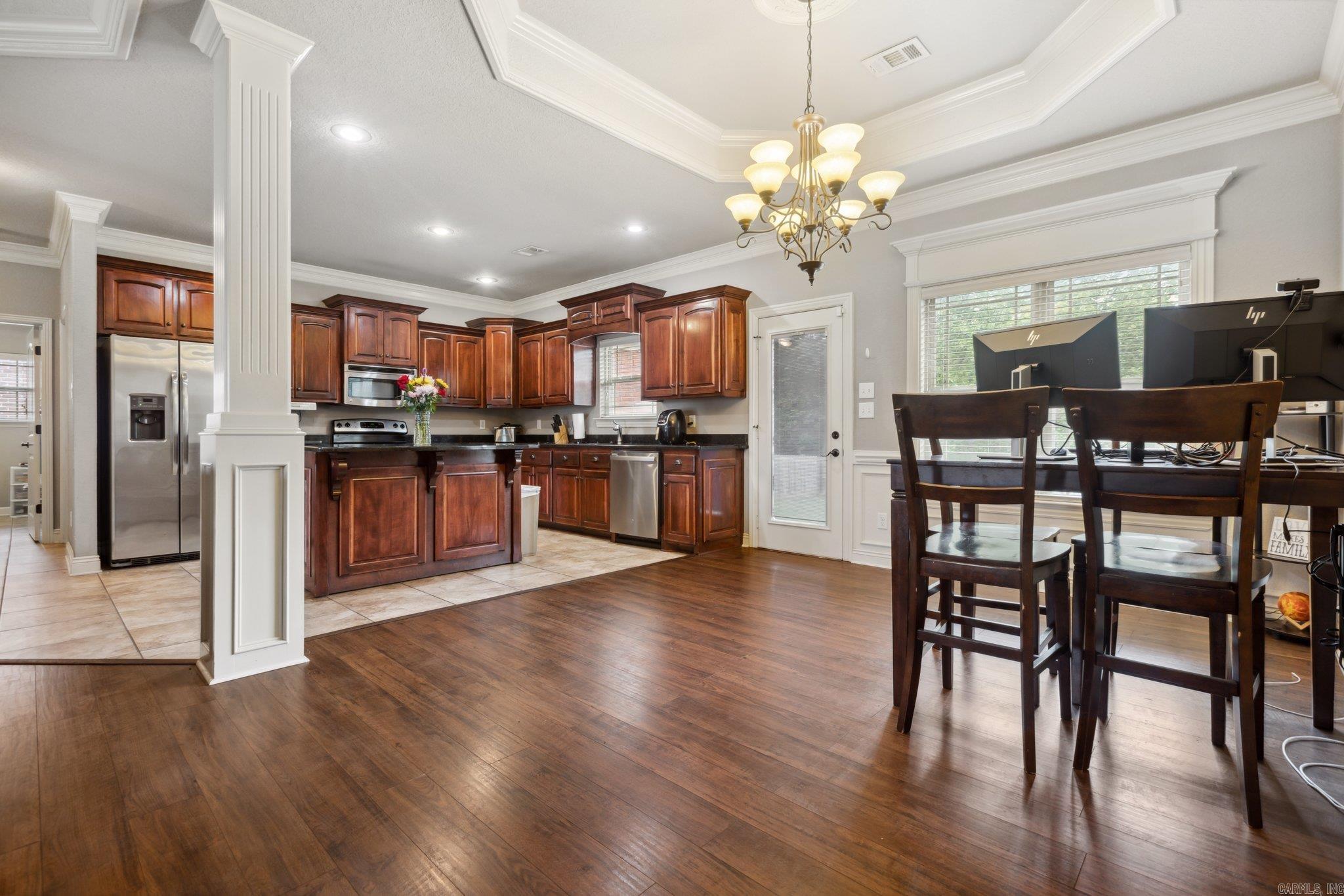 BASE MEADOWS ADDN - Residential