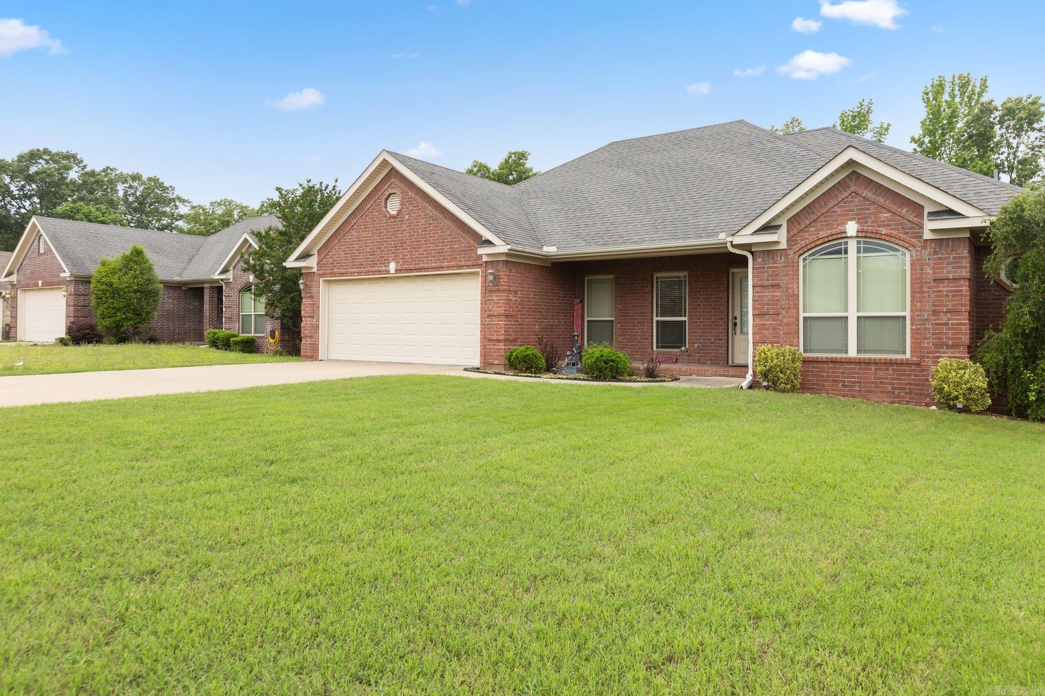 BASE MEADOWS ADDN - Residential