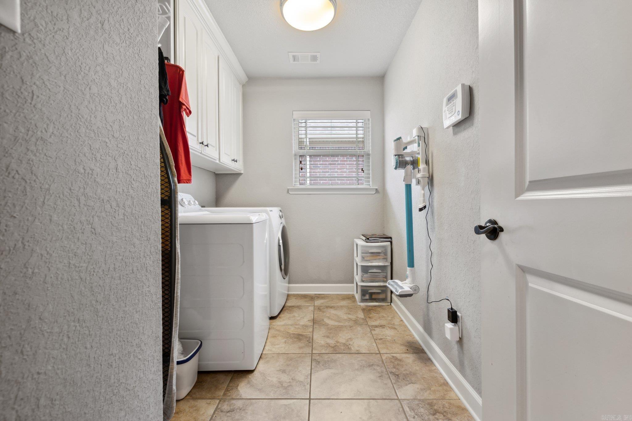 BASE MEADOWS ADDN - Residential