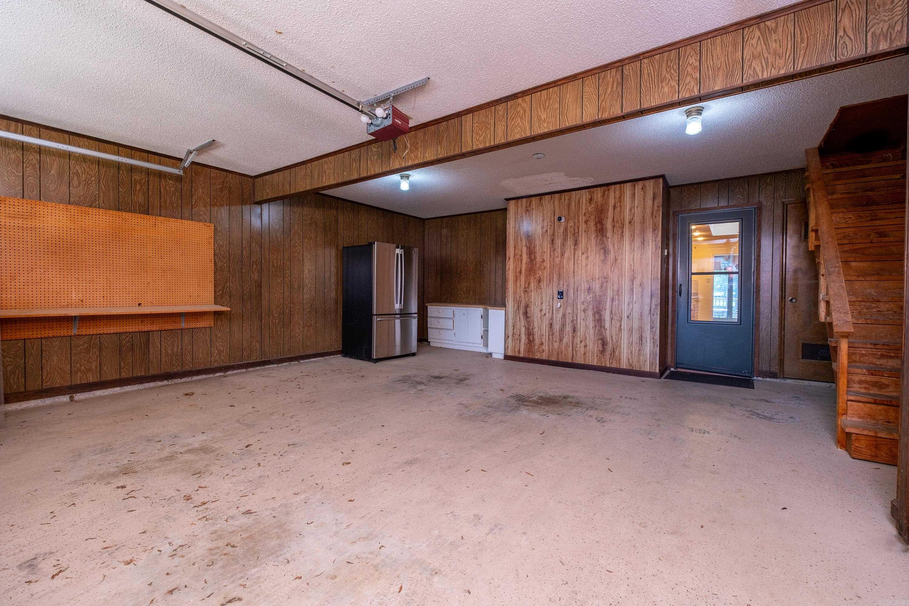 Ninth Fairway to Golf Course - Residential