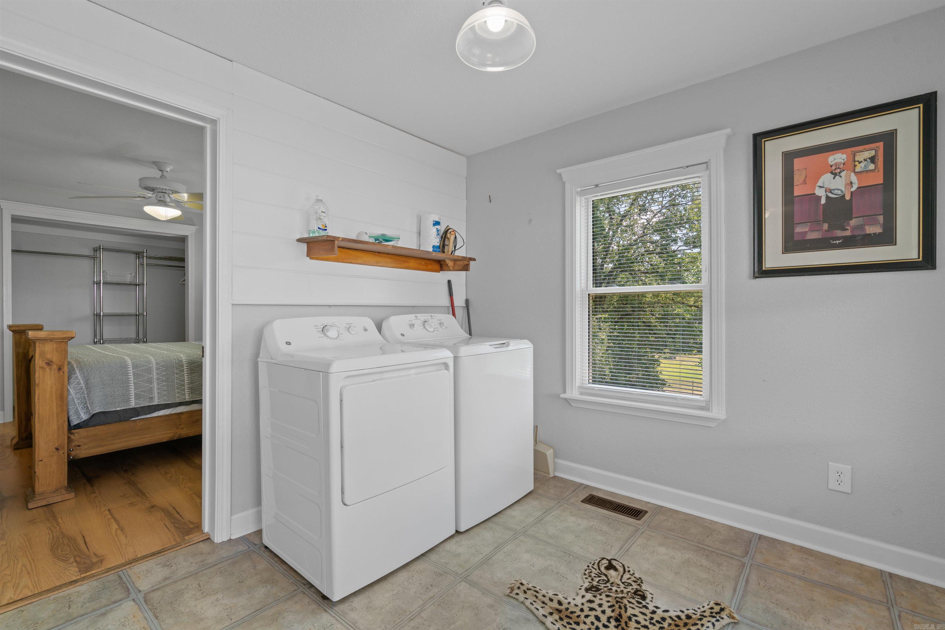 LOWREY - Residential