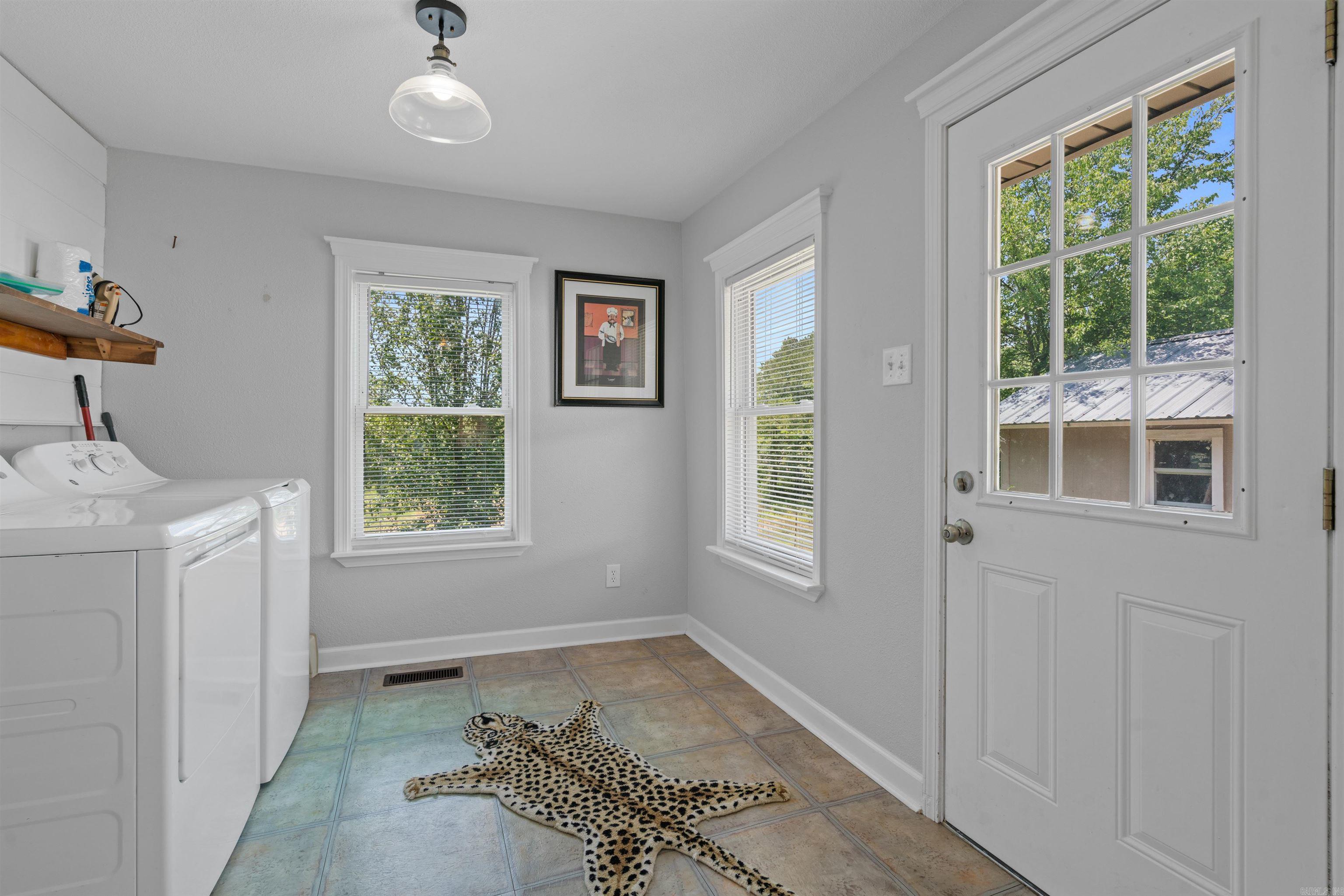 LOWREY - Residential