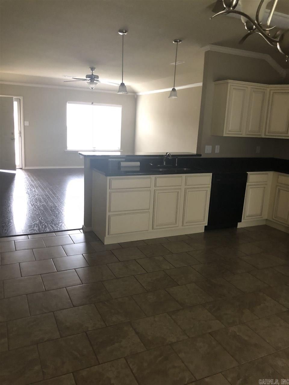 Oak Glenn - Residential Lease