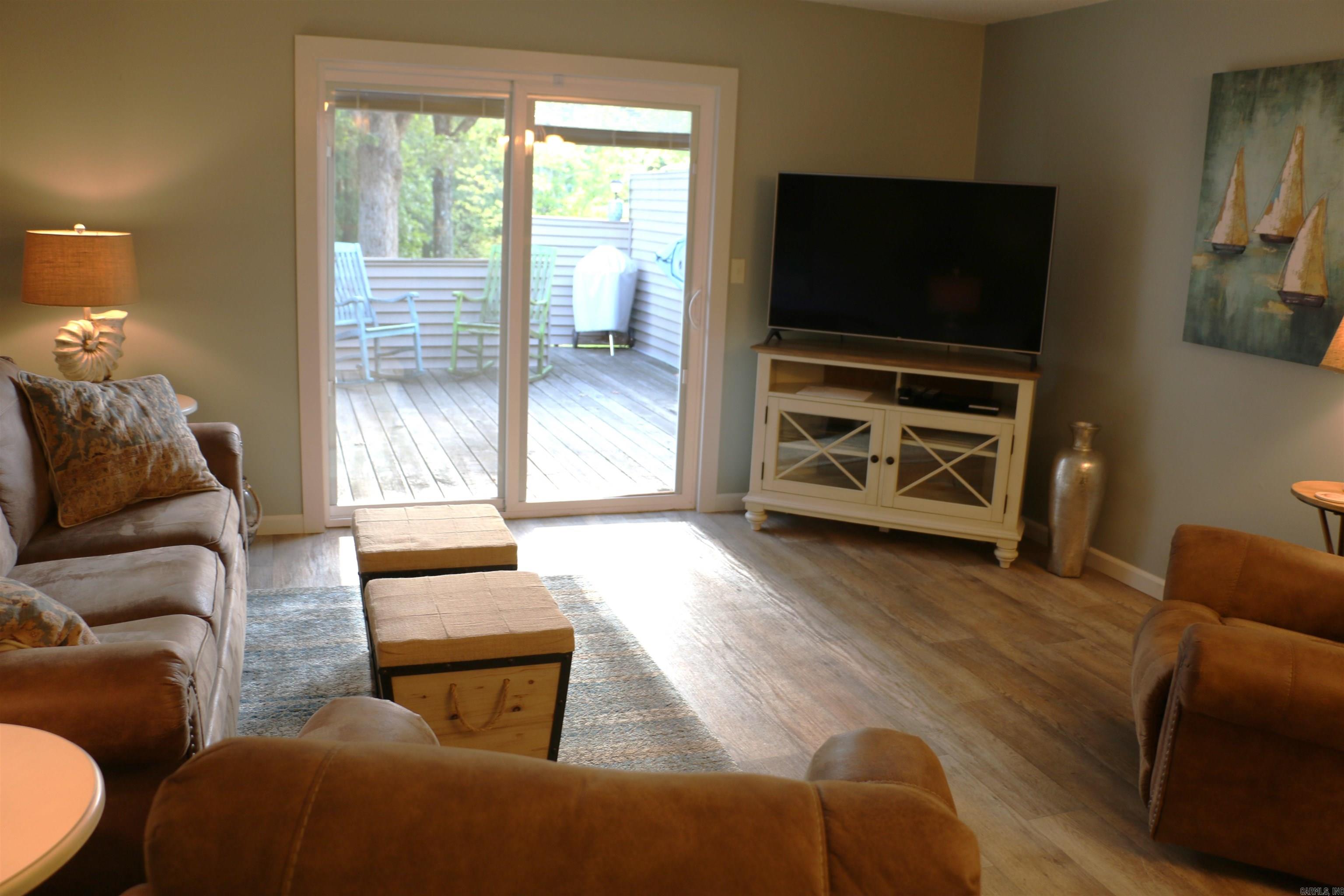 LAKEWOOD HILLS CONDO - Residential