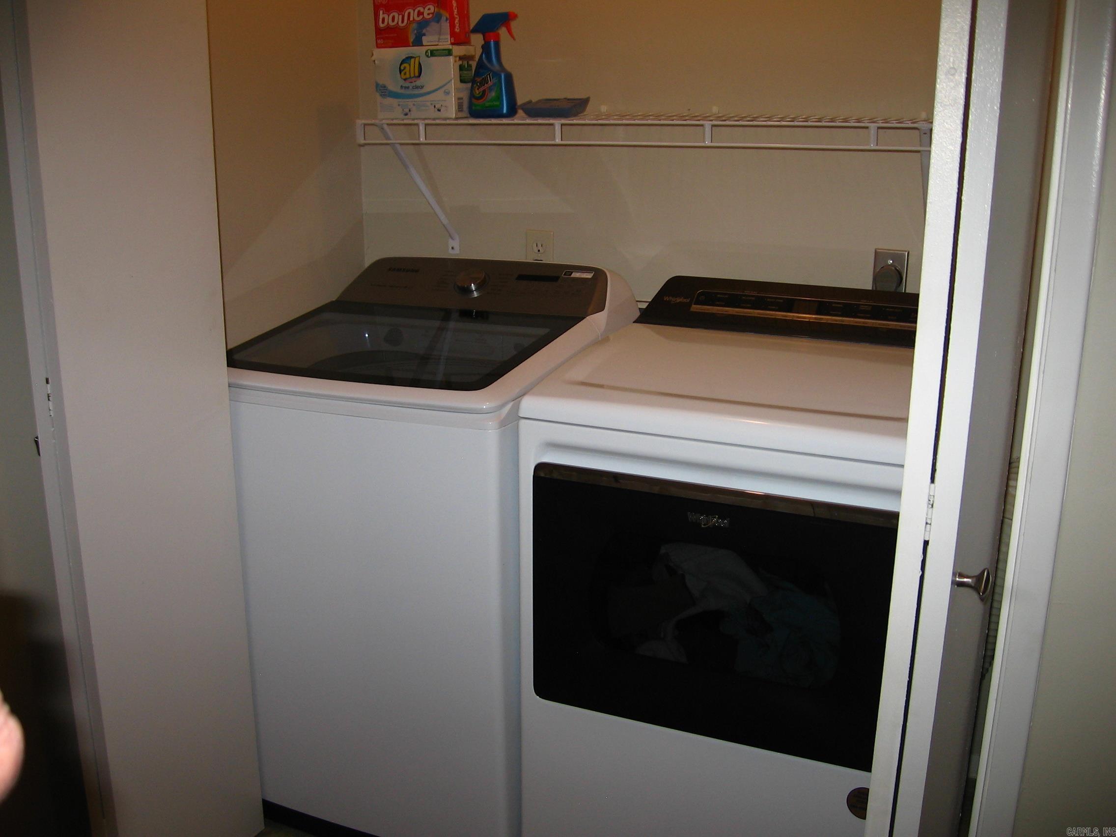 LAKEWOOD HILLS CONDO - Residential