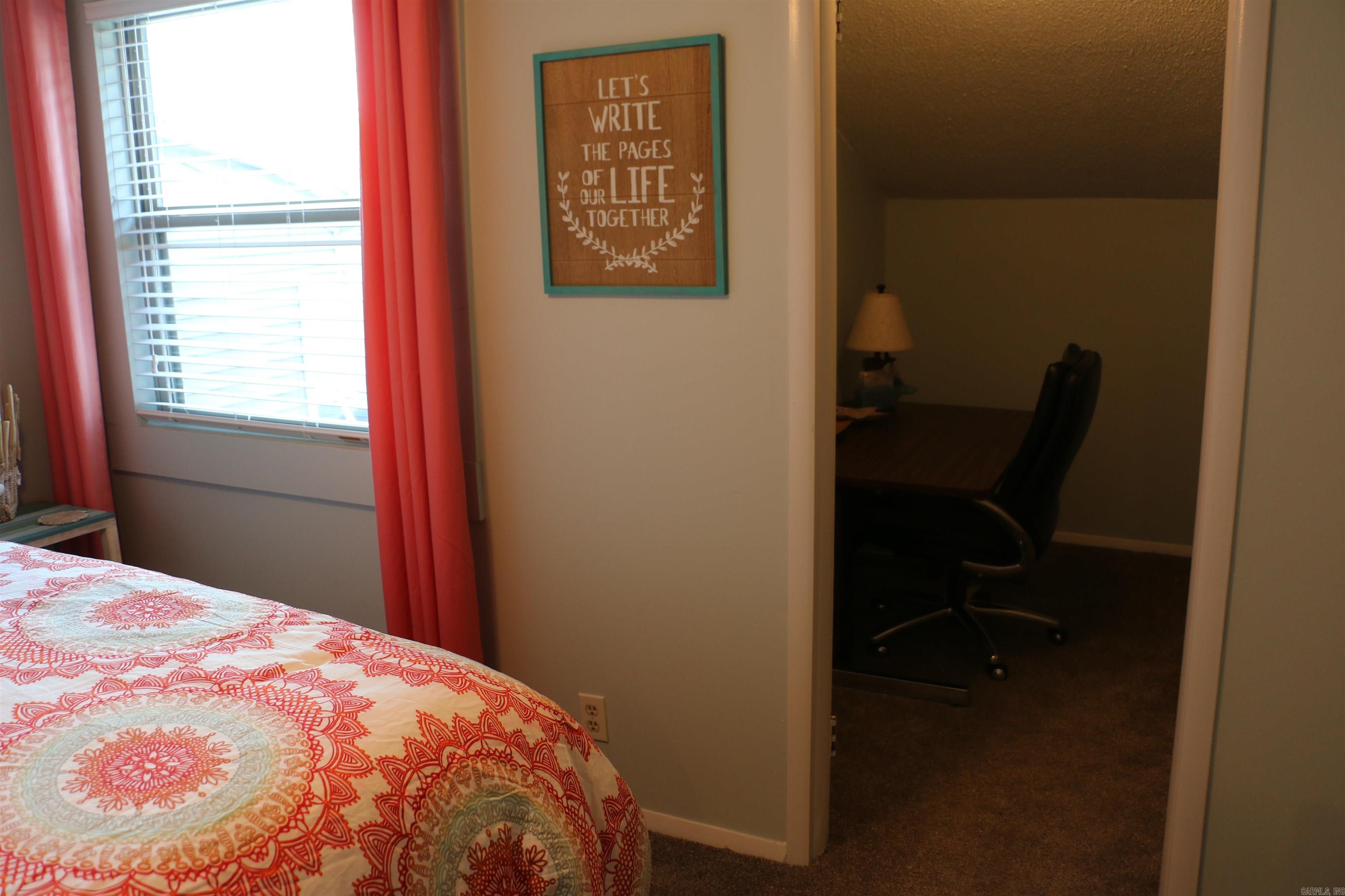 LAKEWOOD HILLS CONDO - Residential