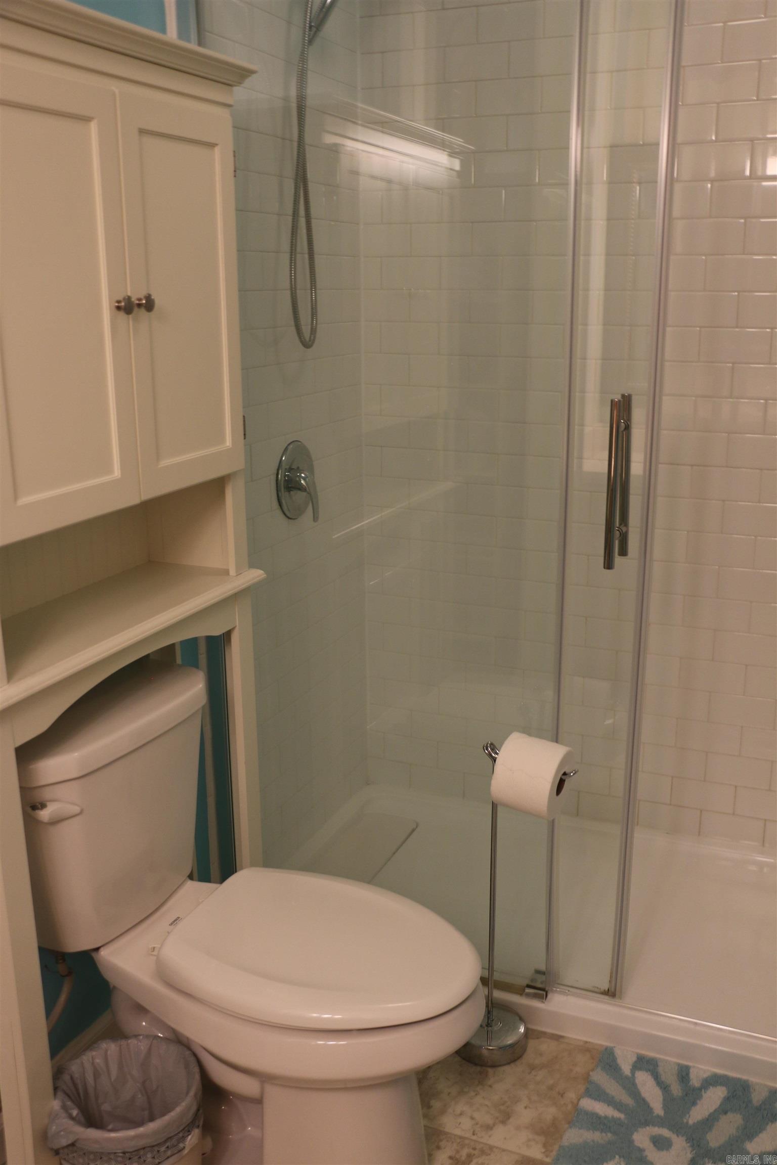 LAKEWOOD HILLS CONDO - Residential