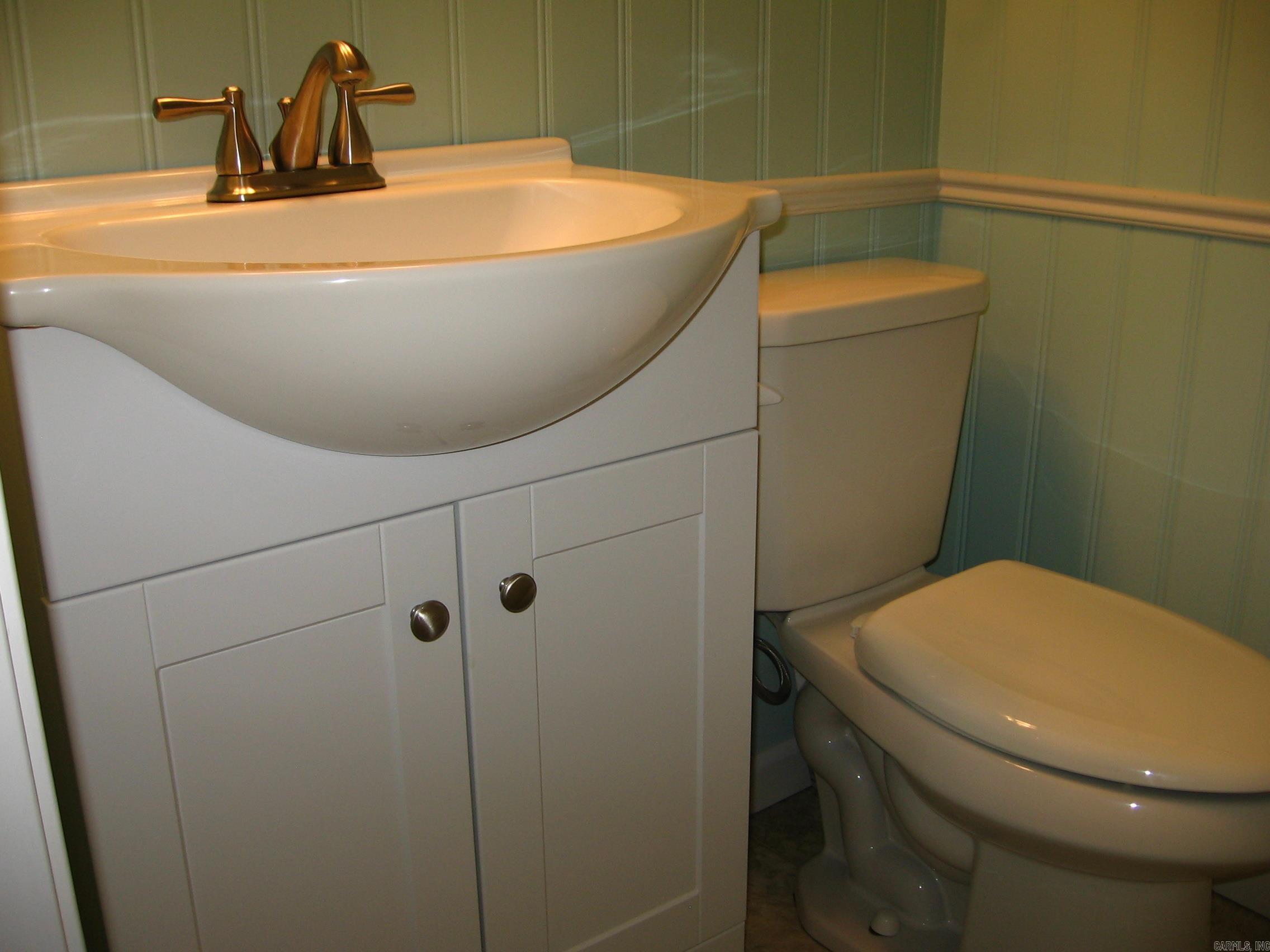 LAKEWOOD HILLS CONDO - Residential