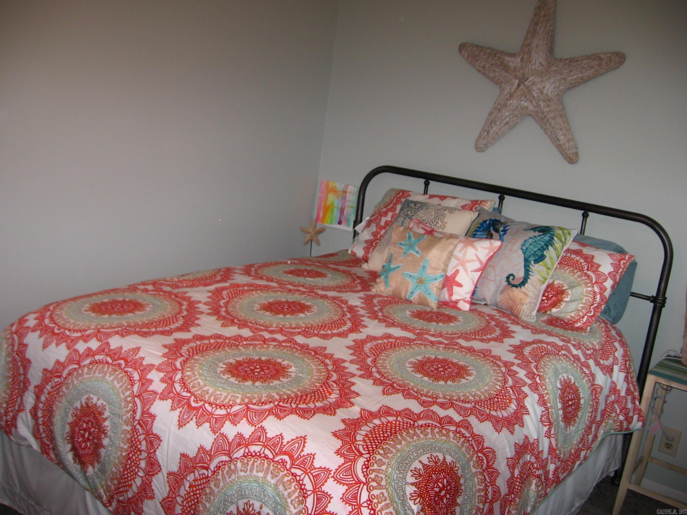 LAKEWOOD HILLS CONDO - Residential