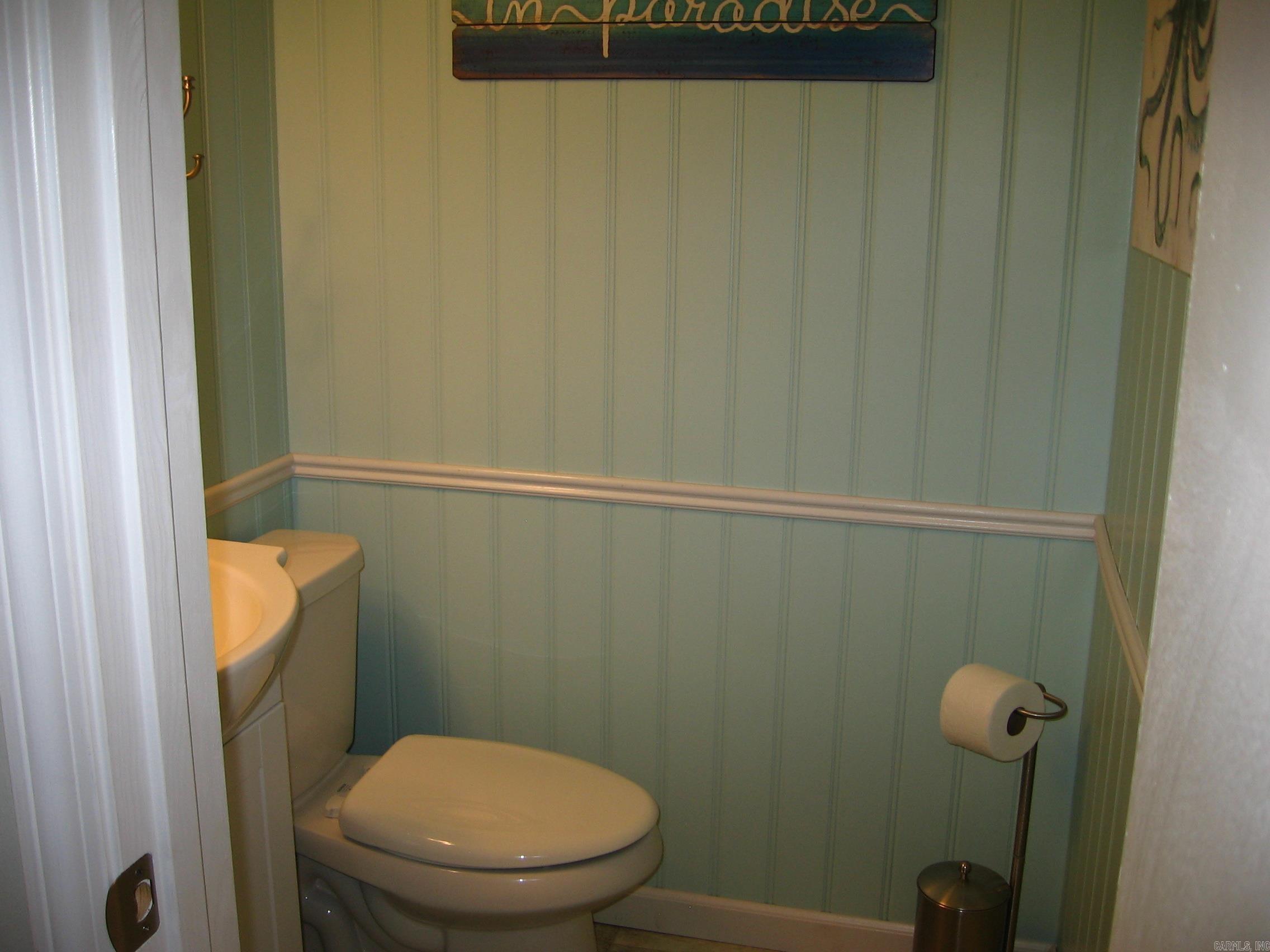 LAKEWOOD HILLS CONDO - Residential