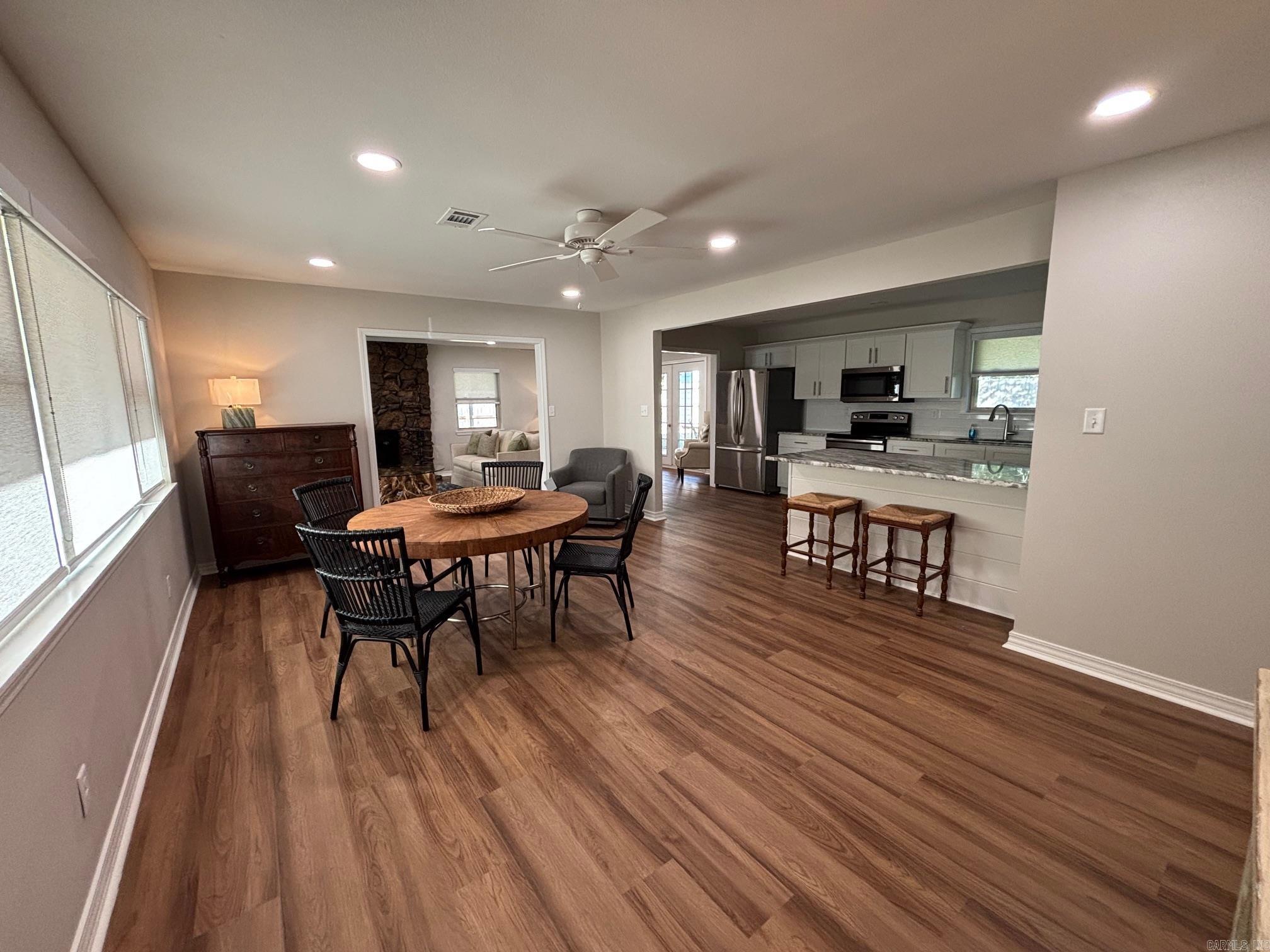 CEDAR RIDGE - Residential