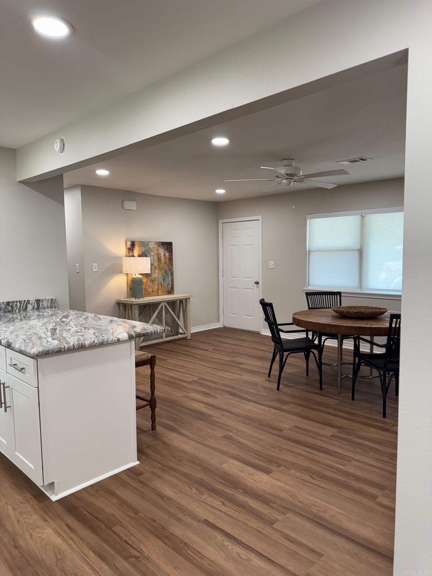 CEDAR RIDGE - Residential