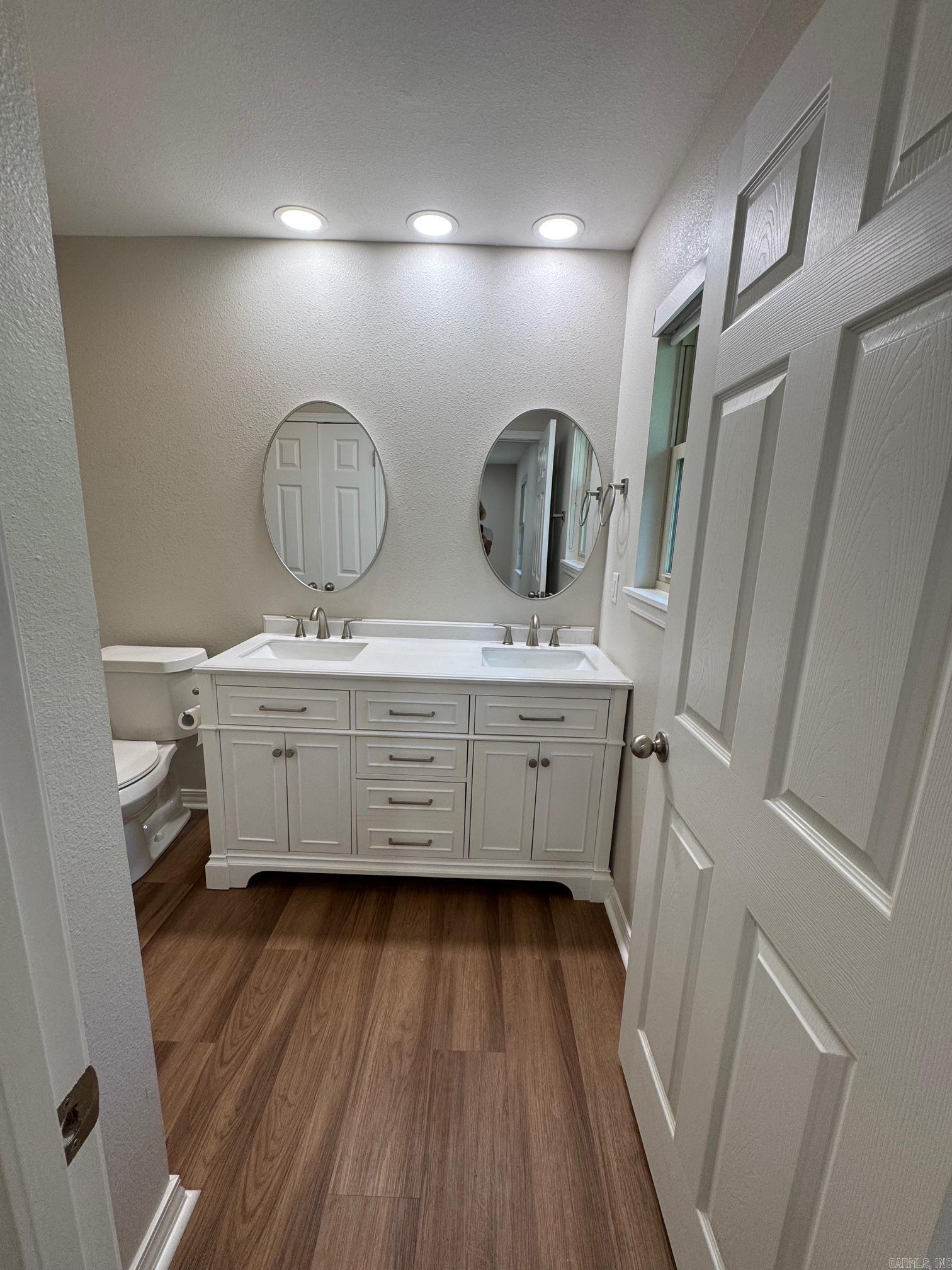 CEDAR RIDGE - Residential
