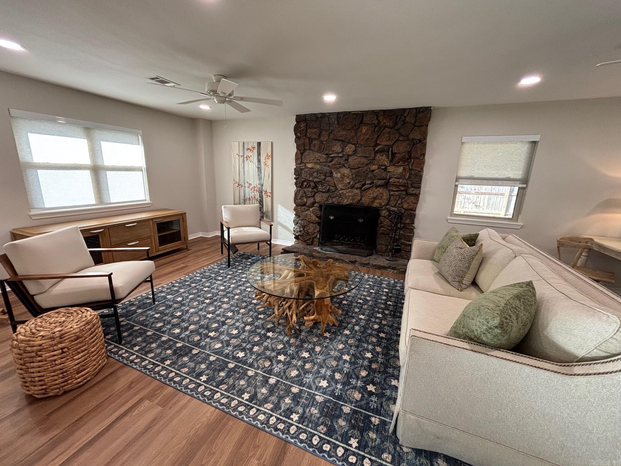 CEDAR RIDGE - Residential