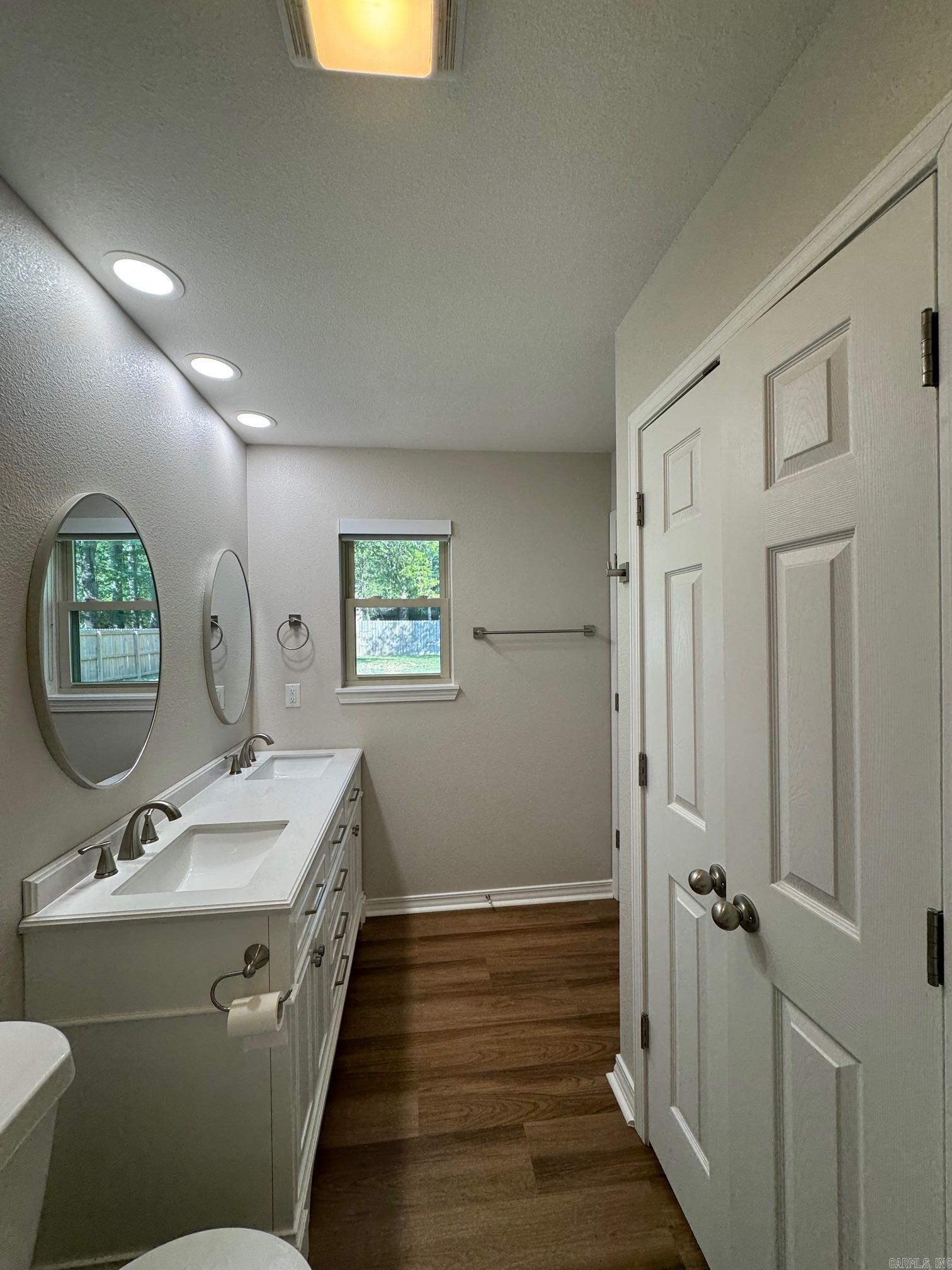 CEDAR RIDGE - Residential