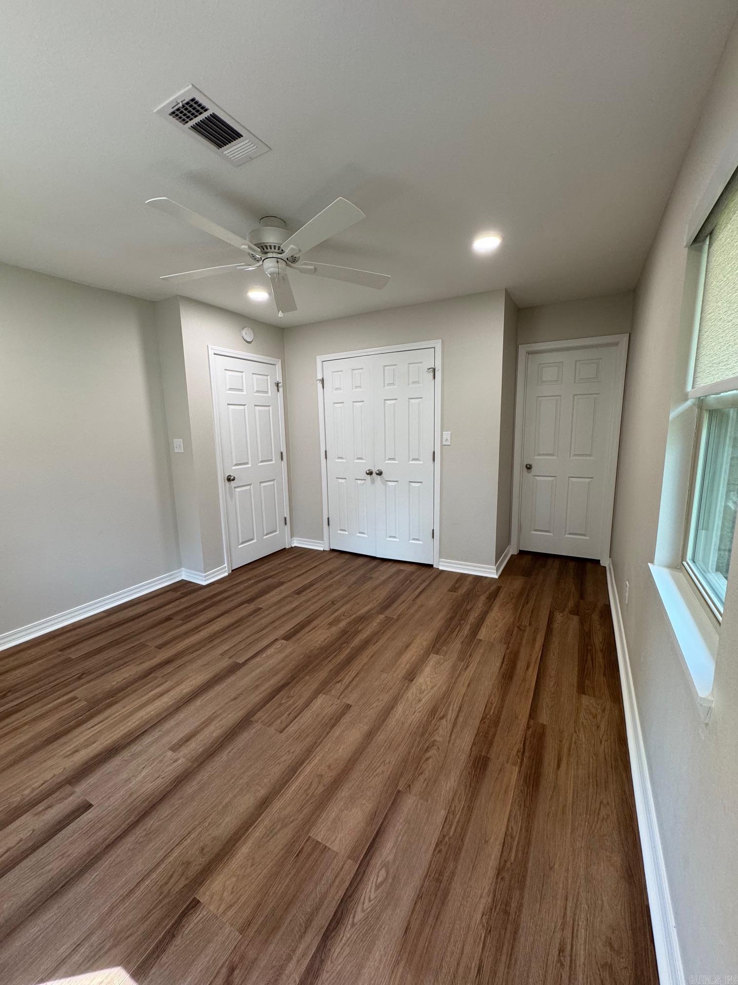 CEDAR RIDGE - Residential