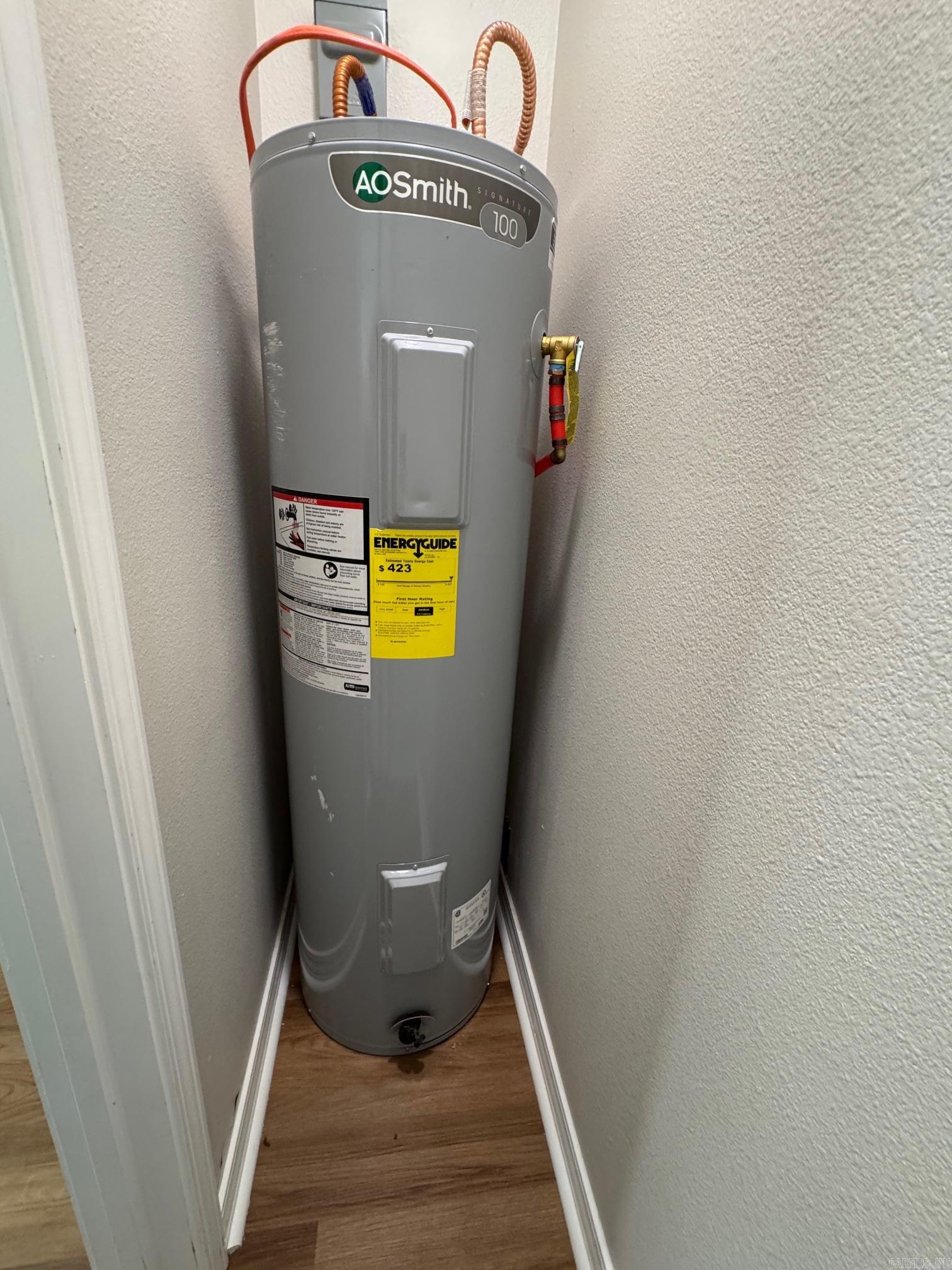 CEDAR RIDGE - Residential