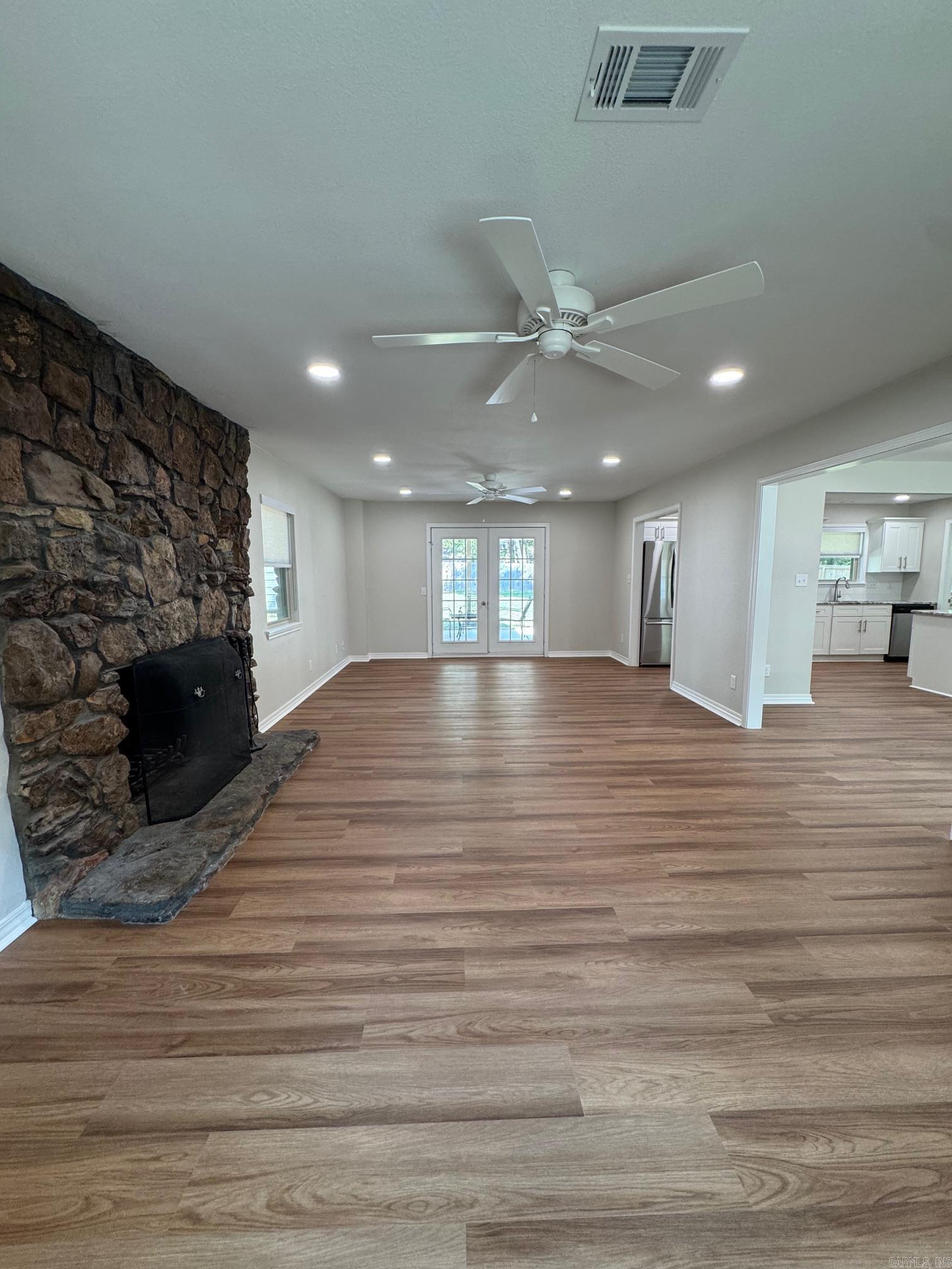 CEDAR RIDGE - Residential