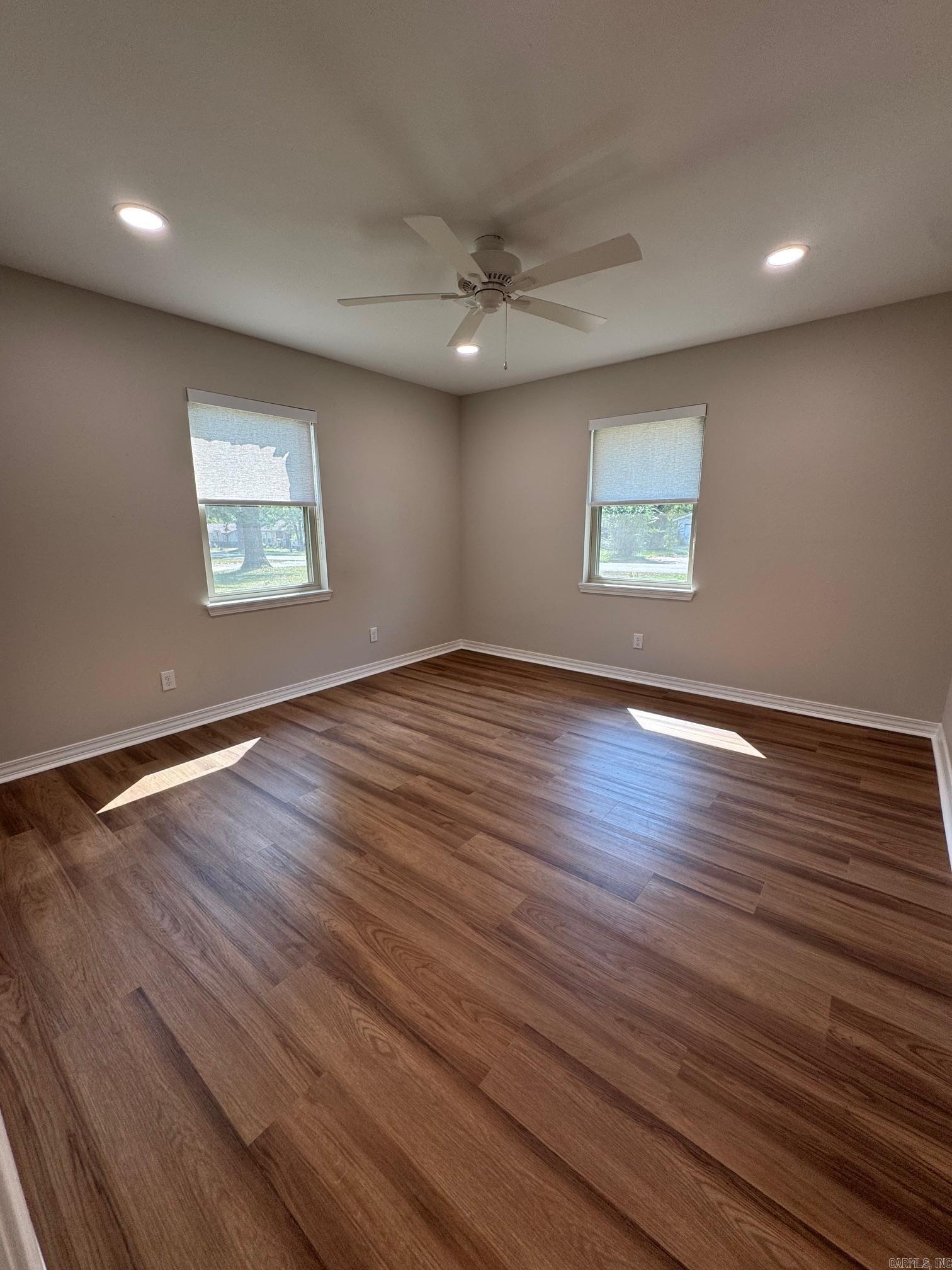 CEDAR RIDGE - Residential