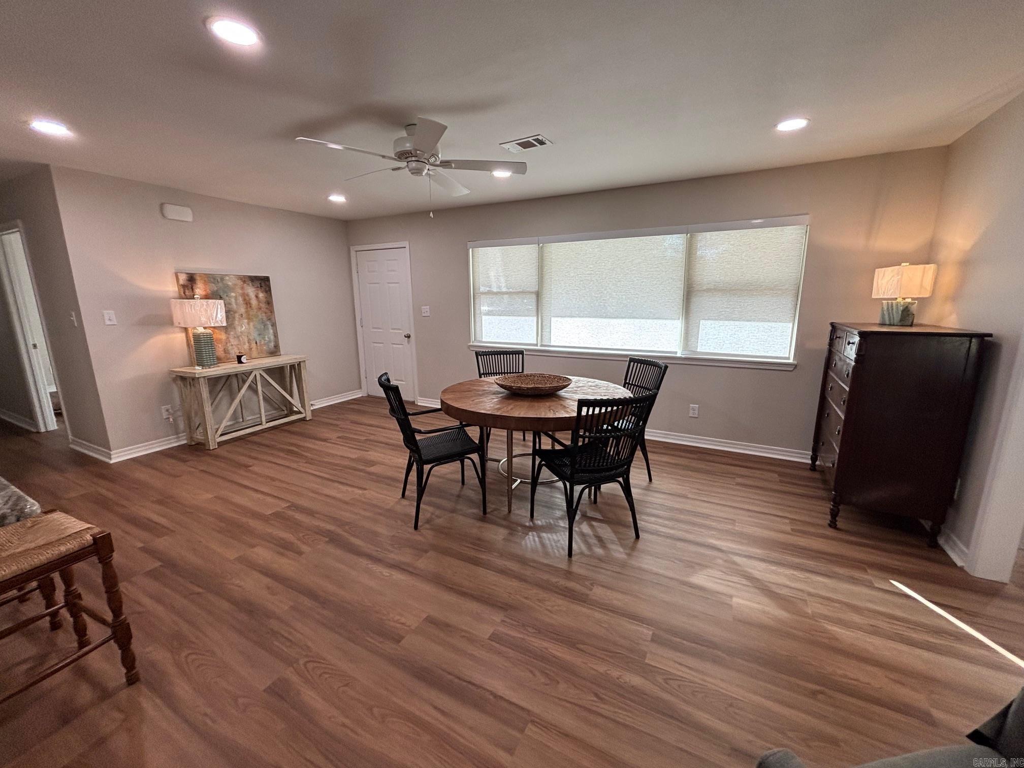 CEDAR RIDGE - Residential