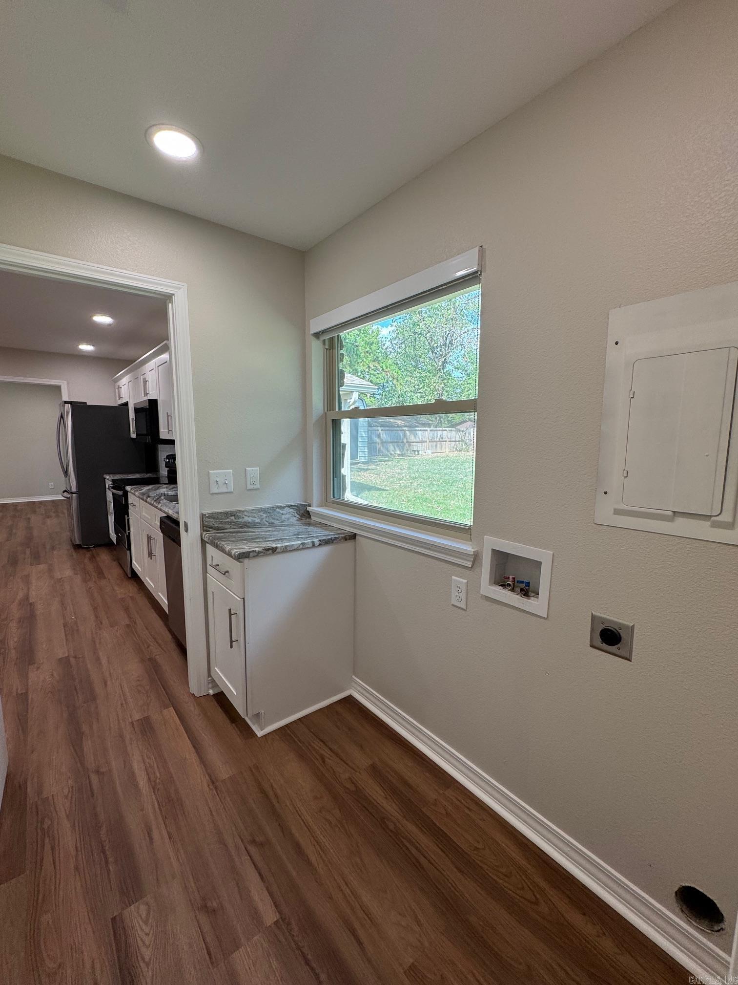 CEDAR RIDGE - Residential