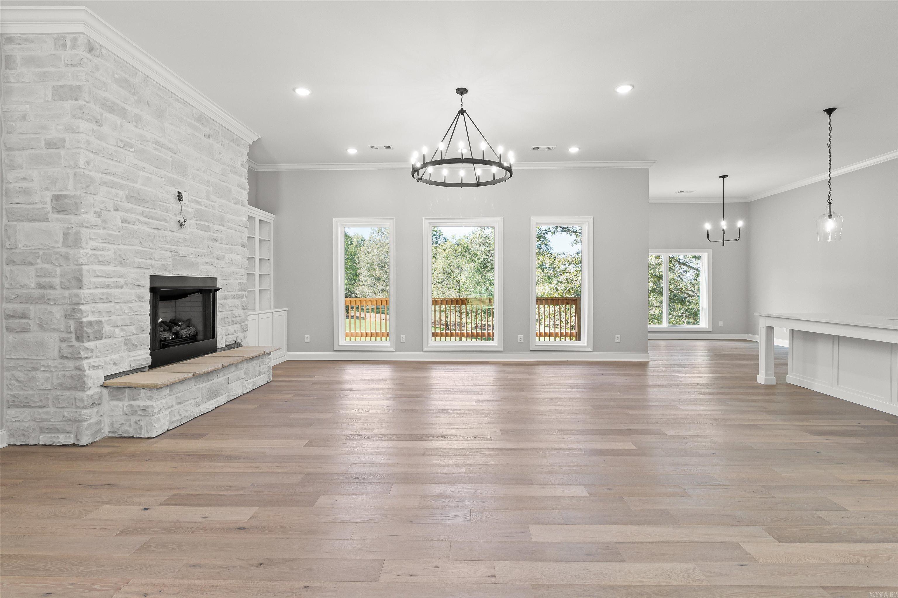 TERRA HILLS - Residential