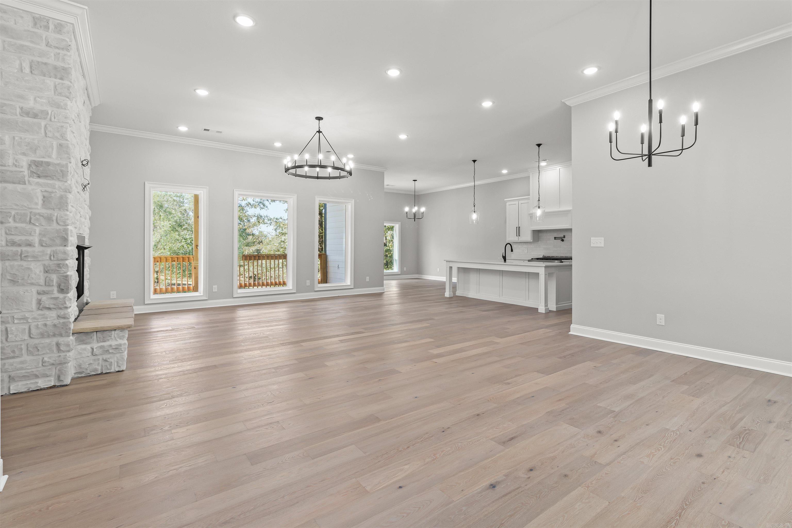 TERRA HILLS - Residential