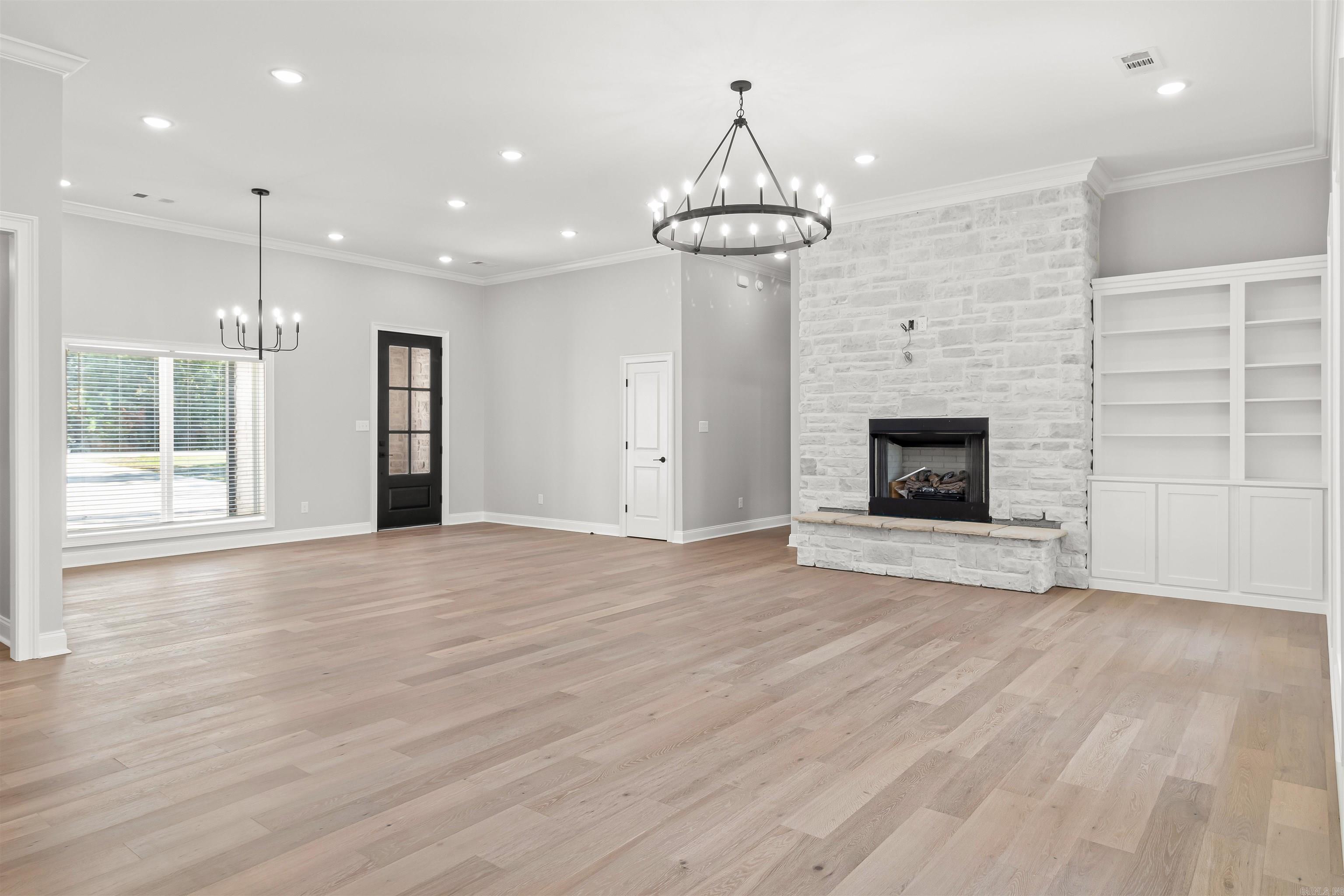 TERRA HILLS - Residential