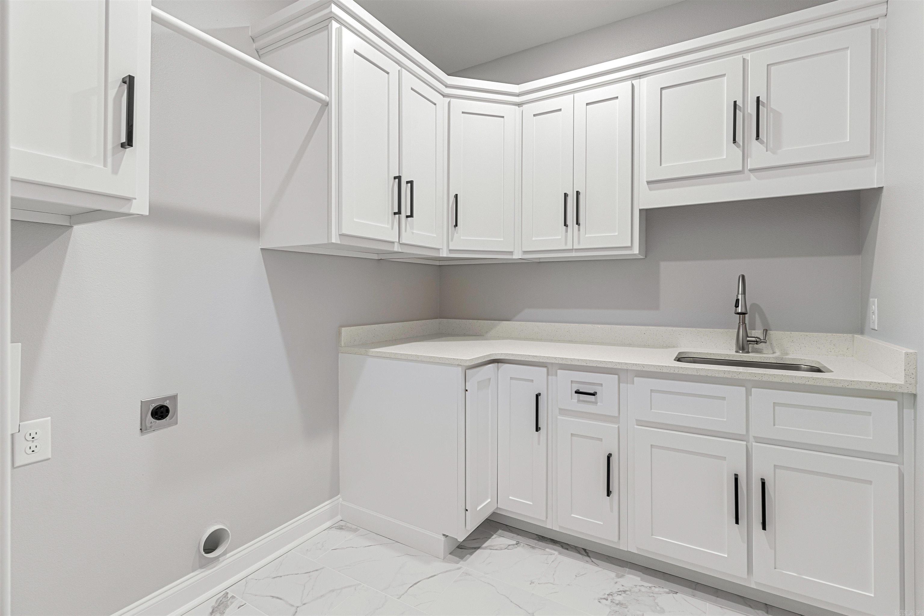 TERRA HILLS - Residential