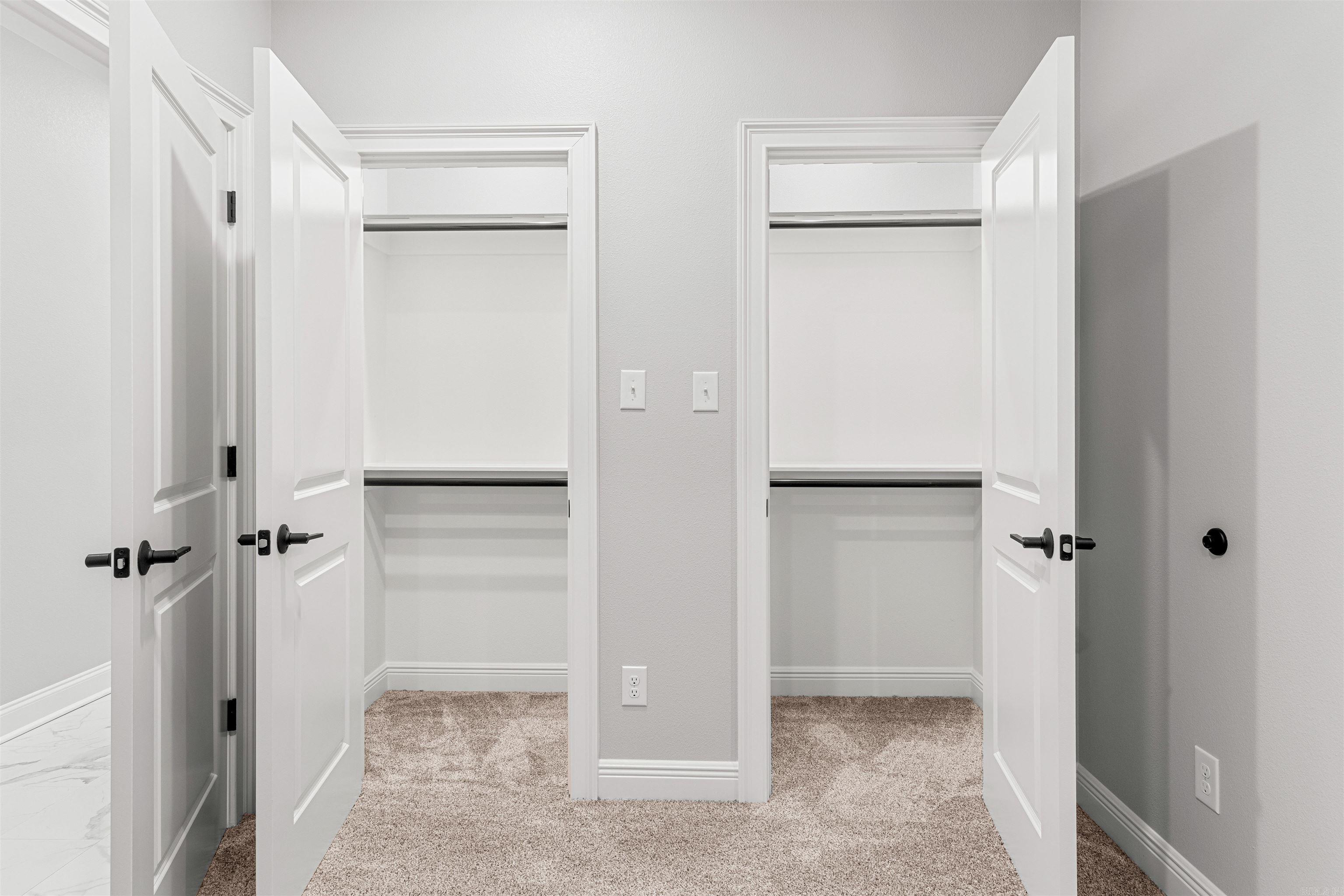 TERRA HILLS - Residential