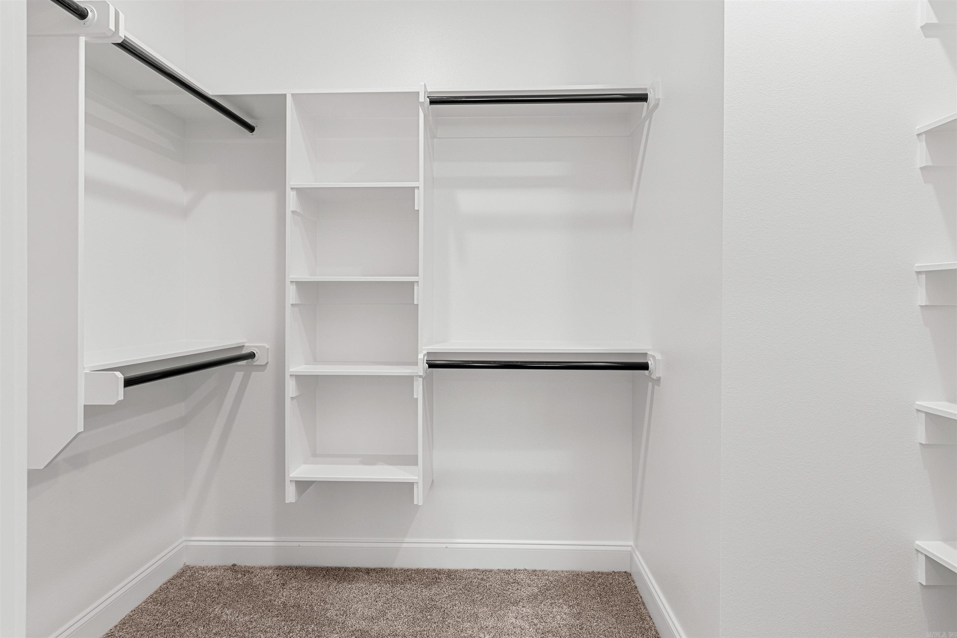 TERRA HILLS - Residential