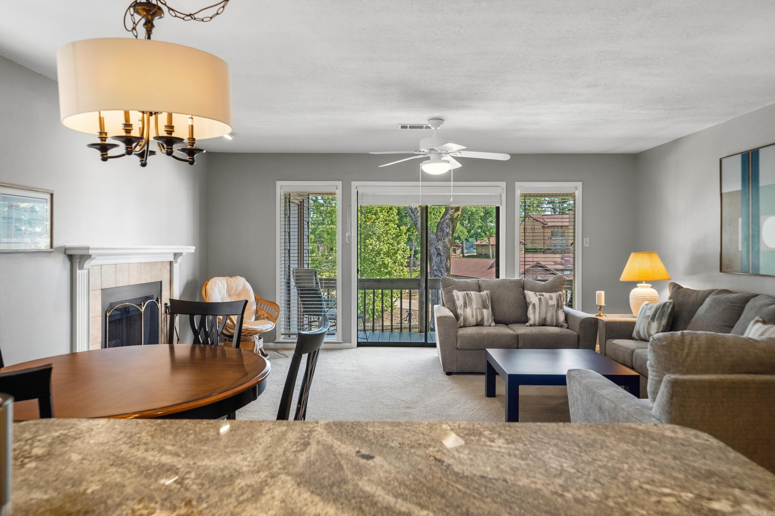MOORINGS HPR - Residential
