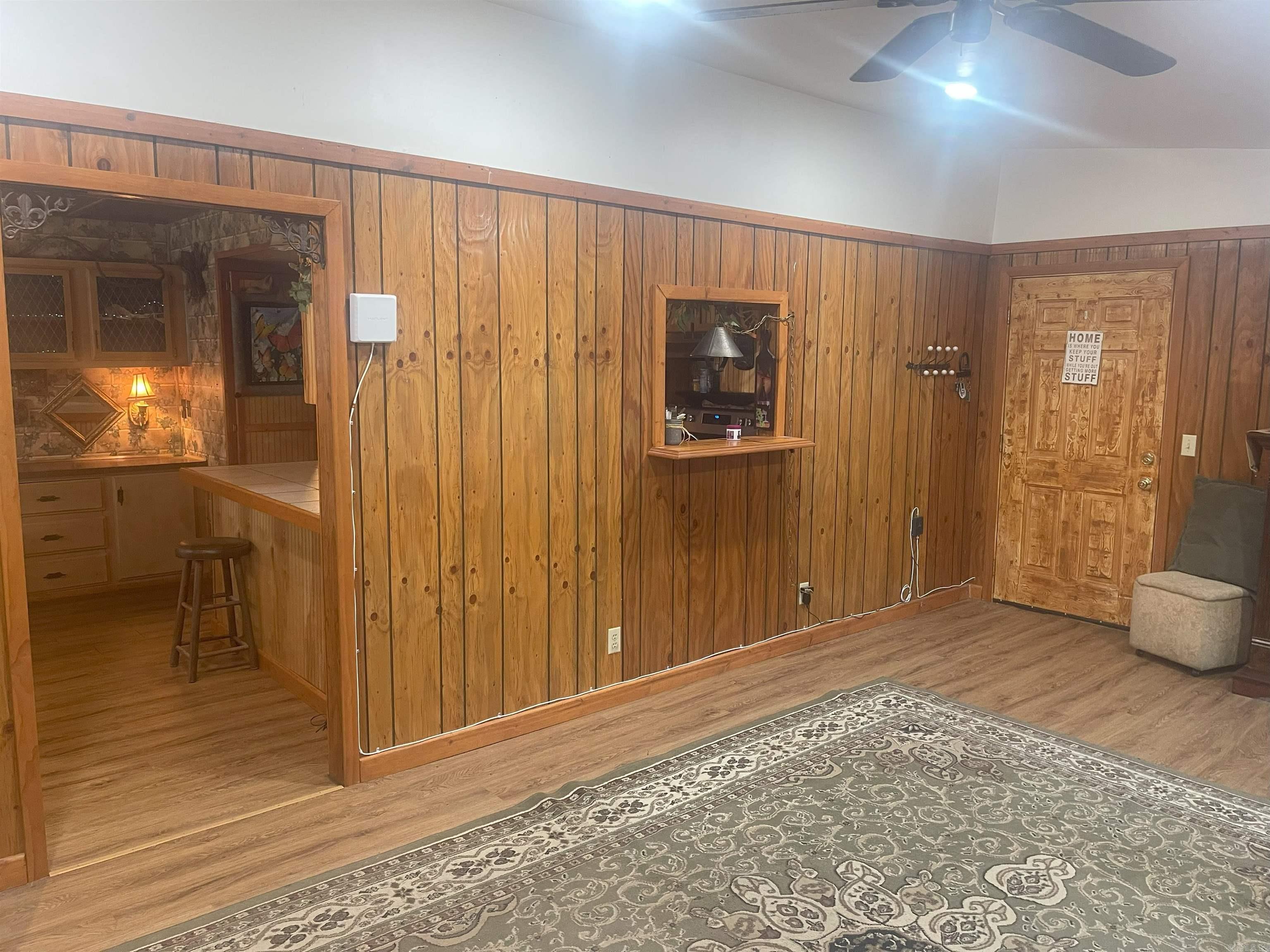 FRONTIER CANYON - Residential