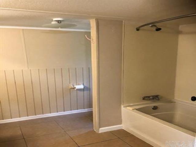 Metes & Bounds - Residential Lease