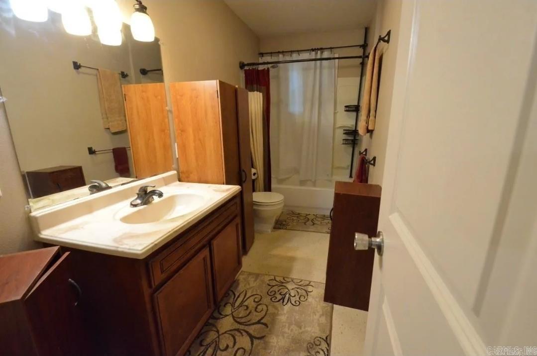 Levy - Residential Lease