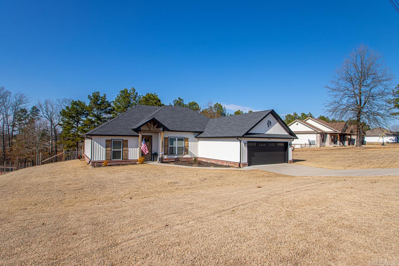 PLANTATION HILLS - Residential