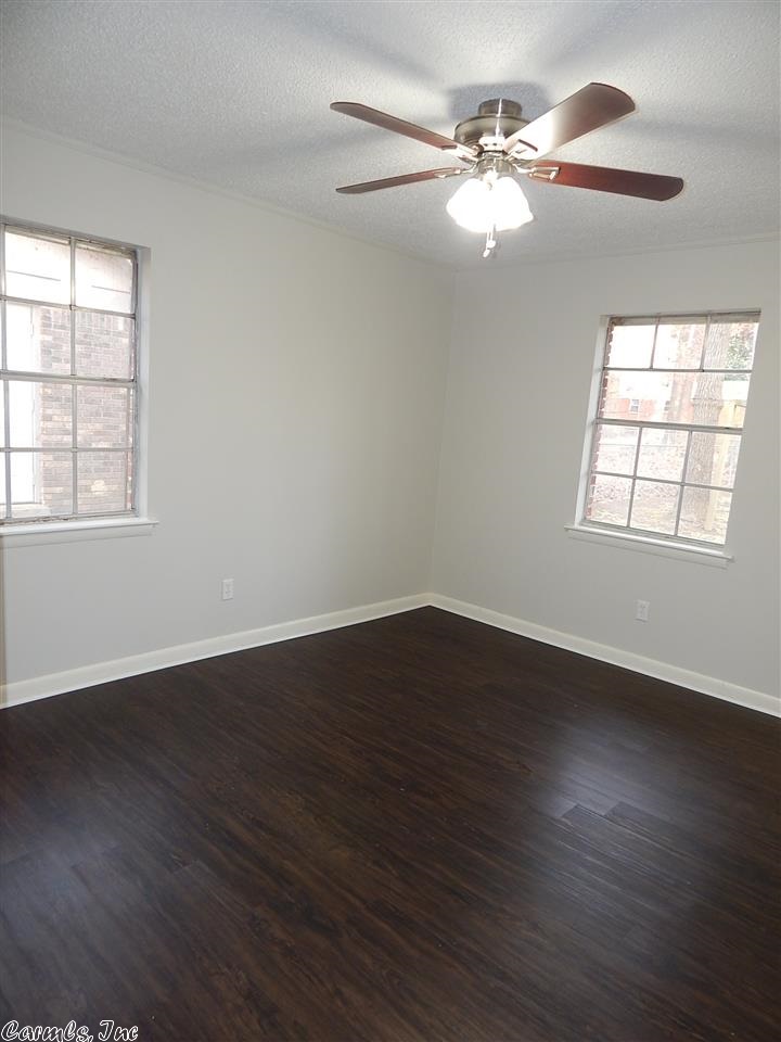 Traskwood Manor - Residential