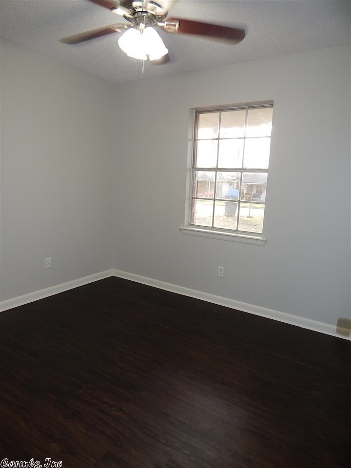 Traskwood Manor - Residential