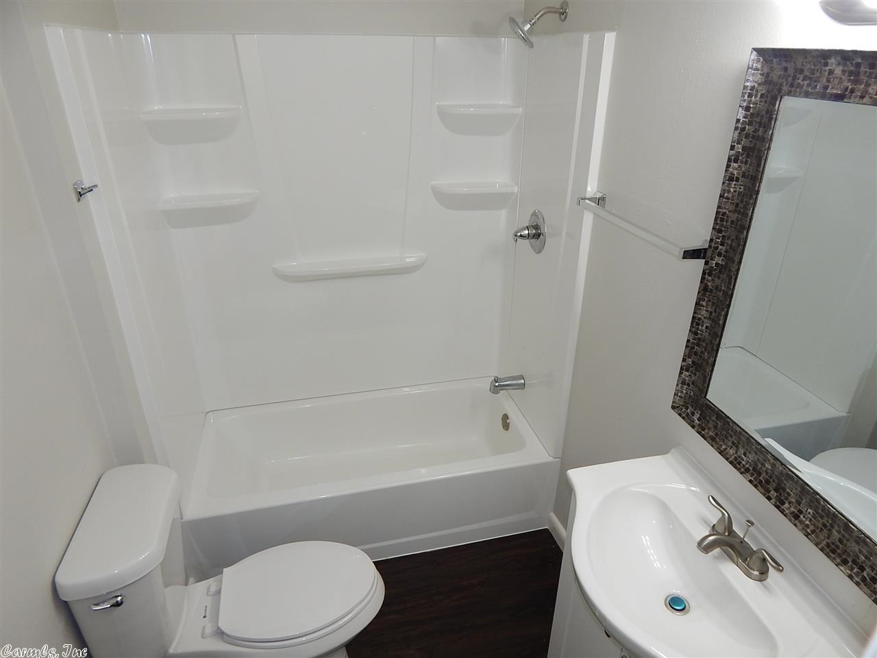 Traskwood Manor - Residential